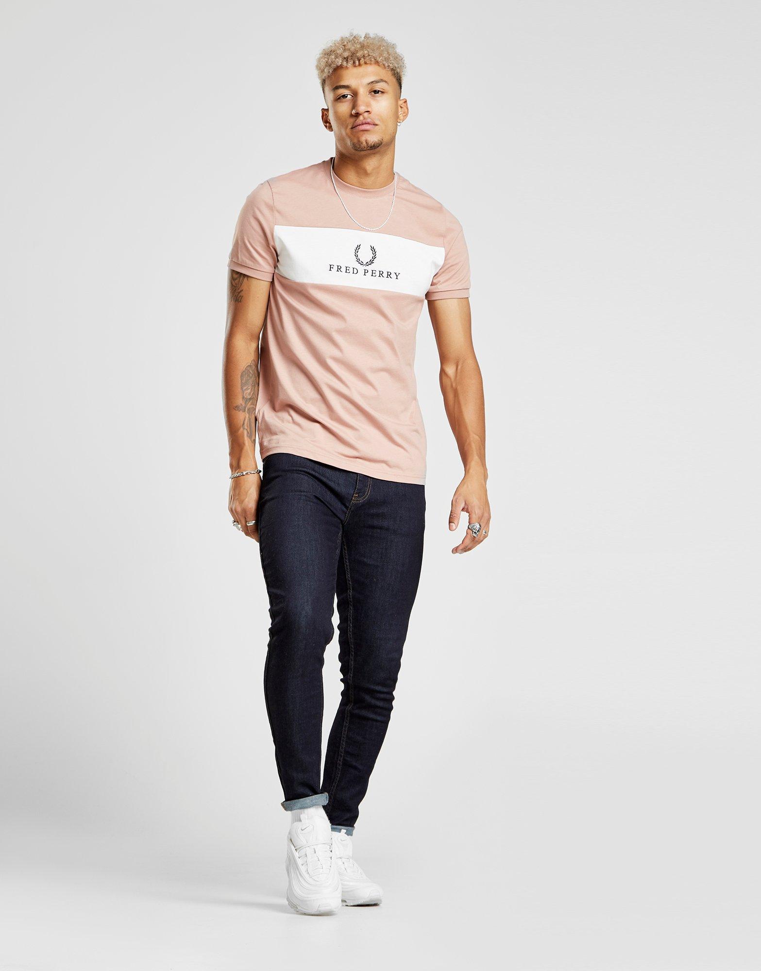 Fred perry central logo sweatshirt new arrivals