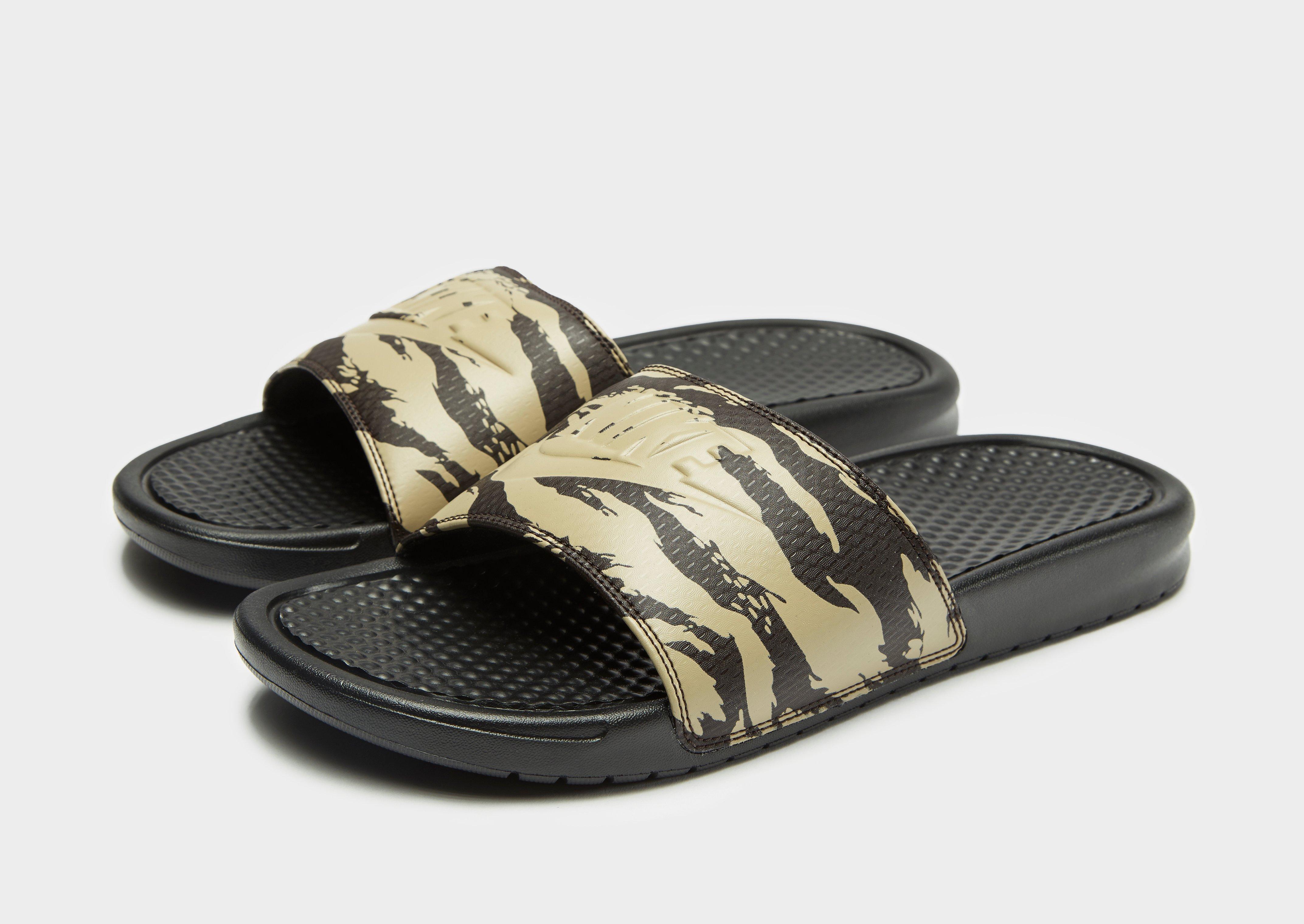 nike camo flip flops