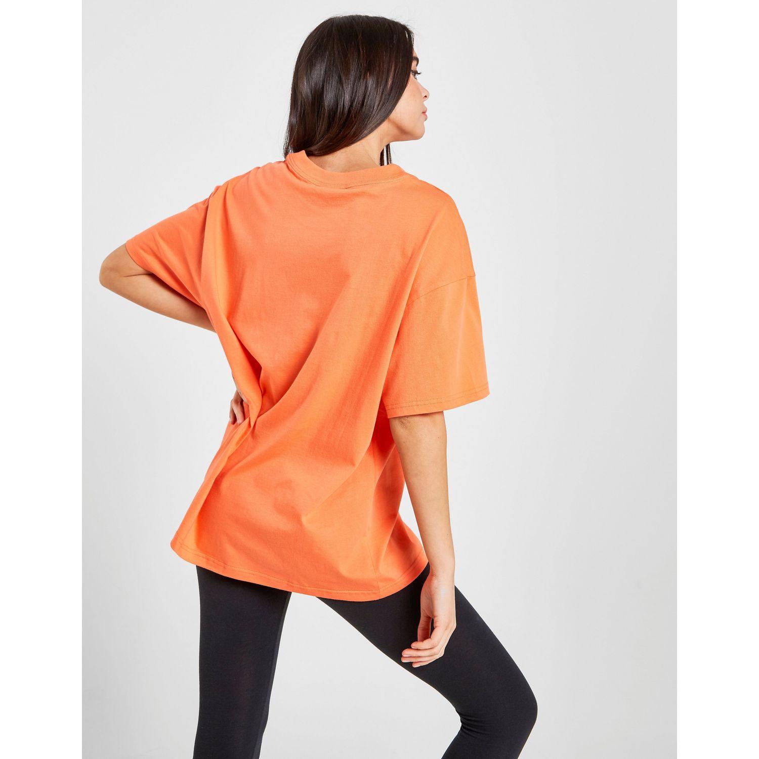 nike boyfriend t shirt orange