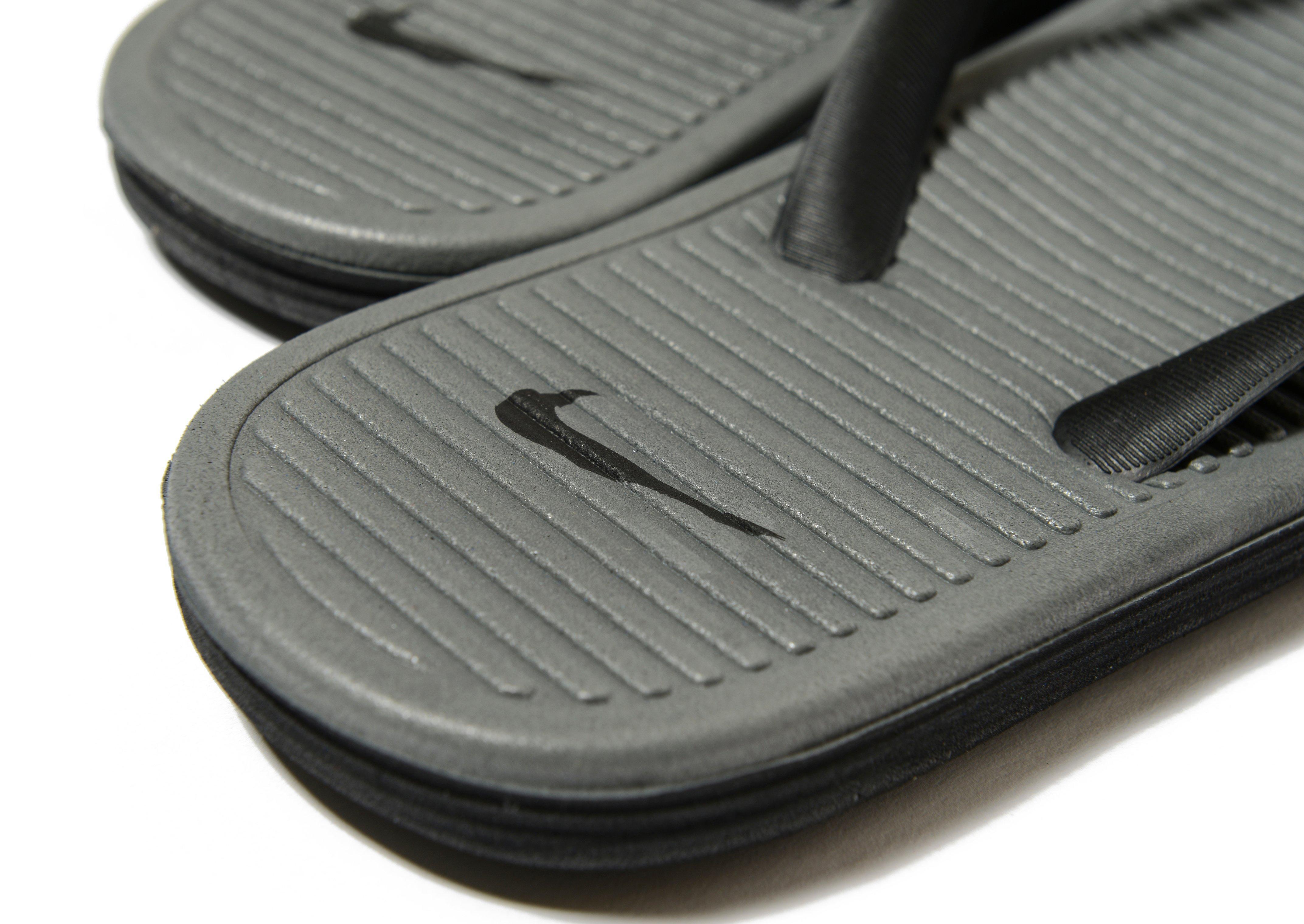 nike flip flops solarsoft