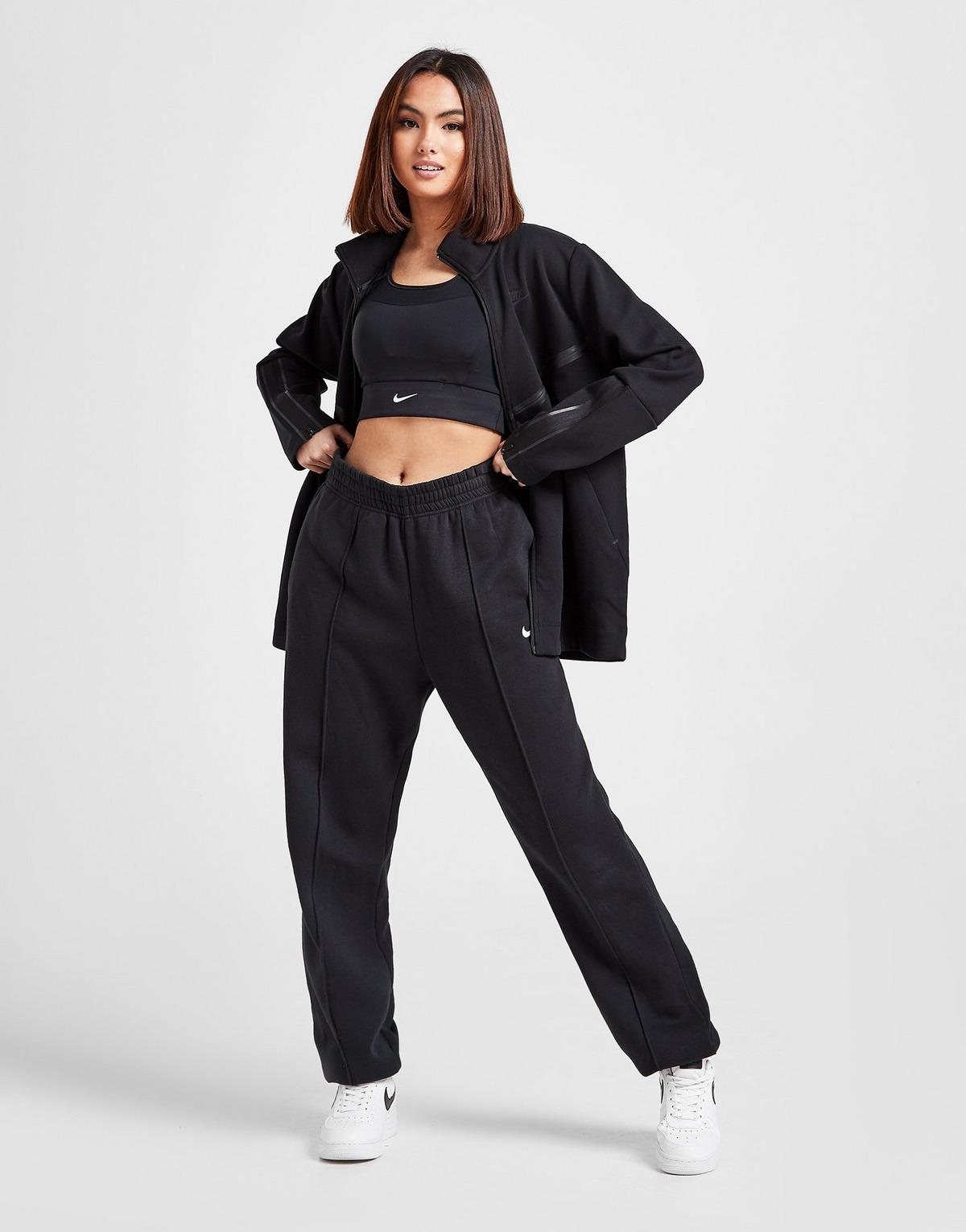 black tech fleece top