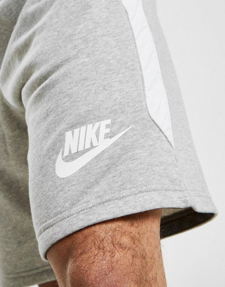 Nike Hybrid Fleece Shorts in Grey (Grey 