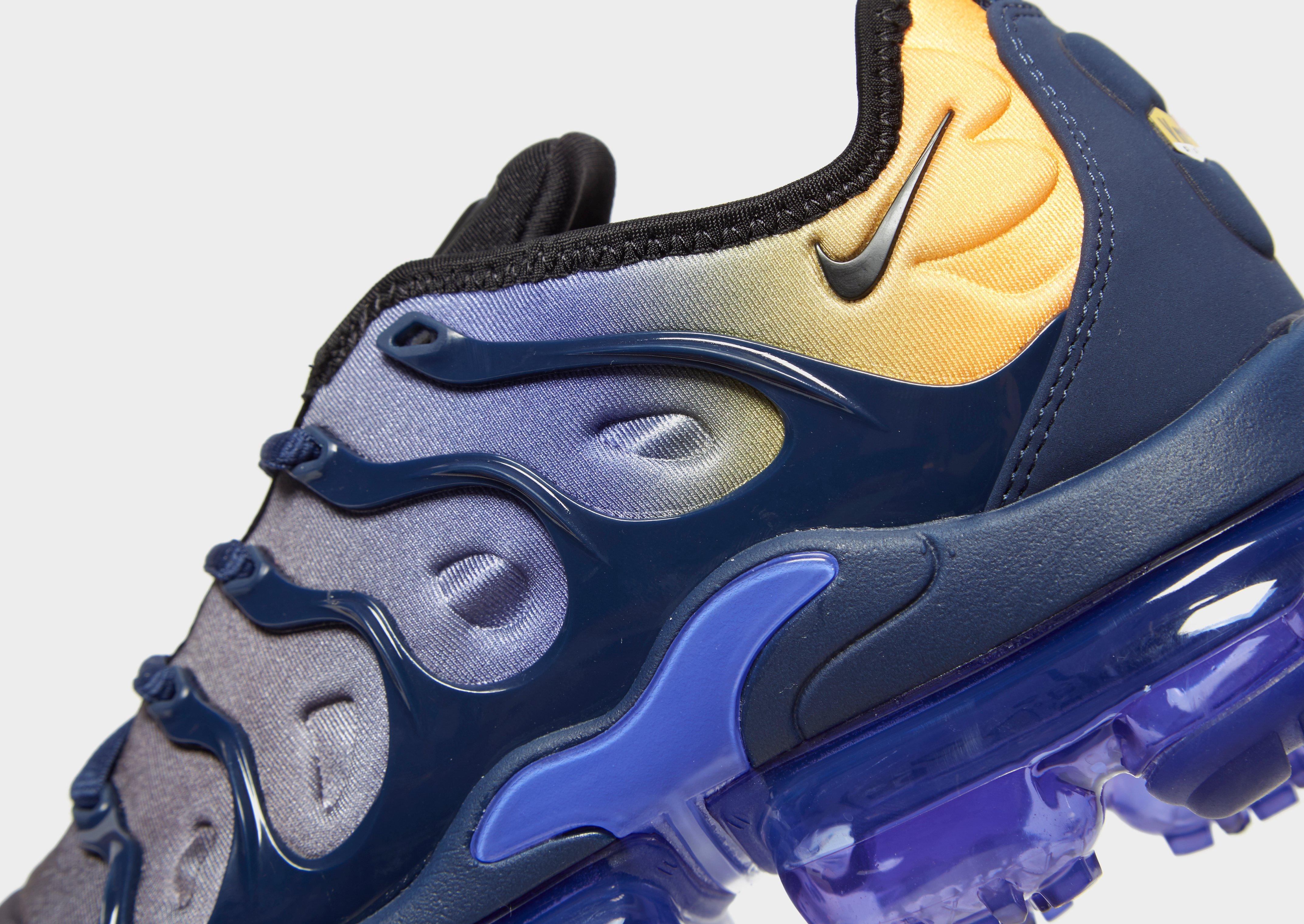 vapormax plus blue yellow