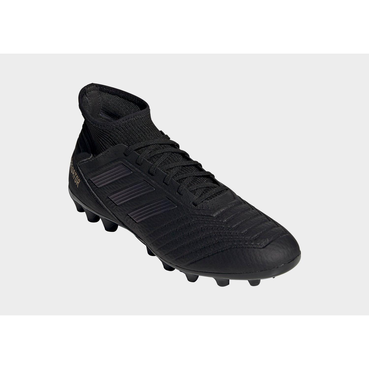 predator 19.3 artificial grass