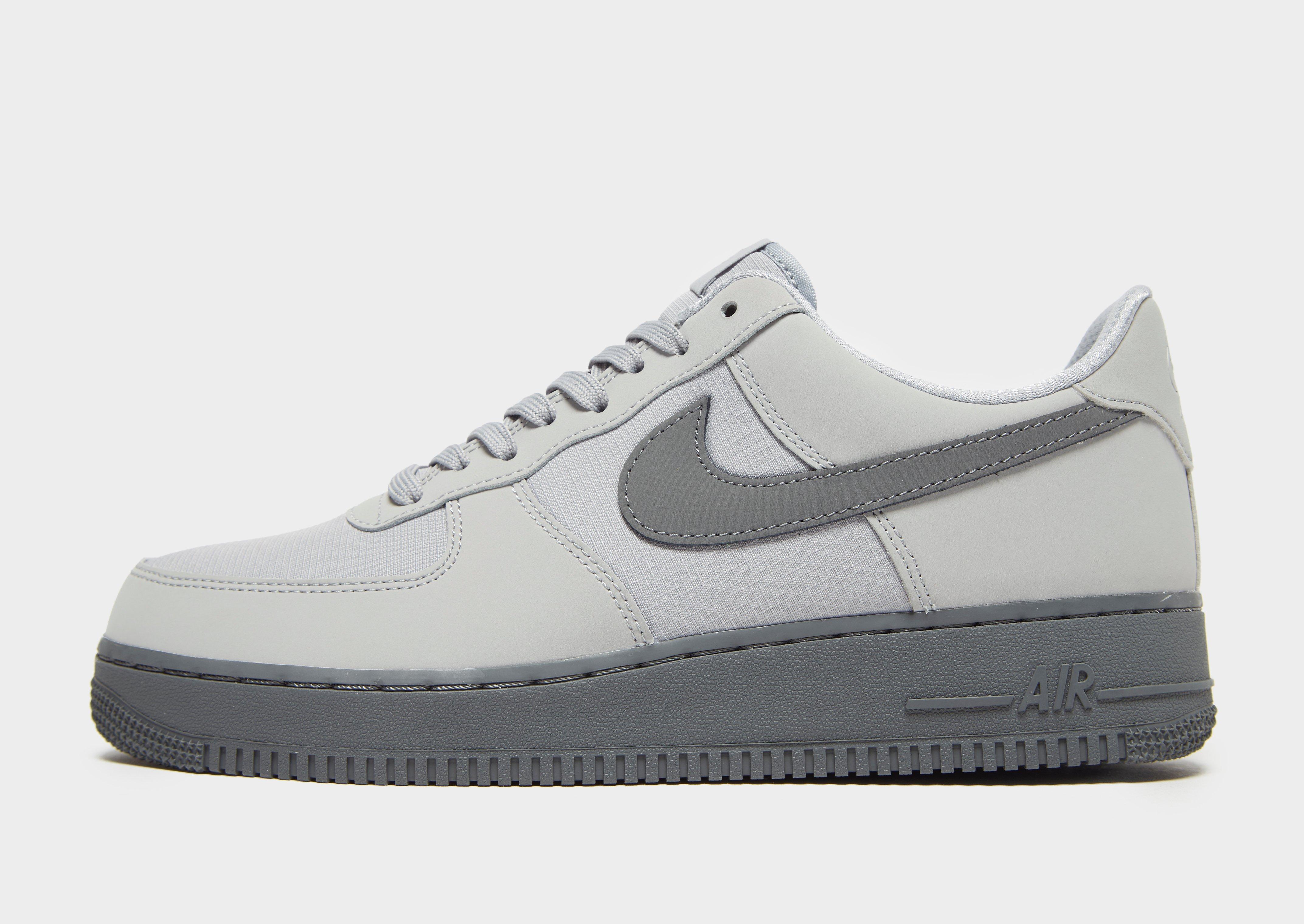 Nike Leather Air Force 1 Essential Low 