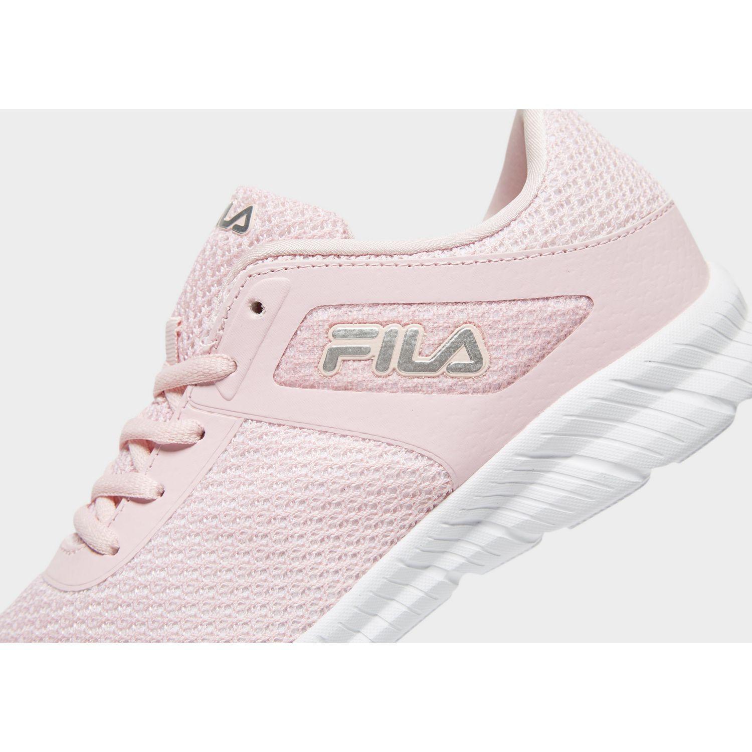 fila skip trainers