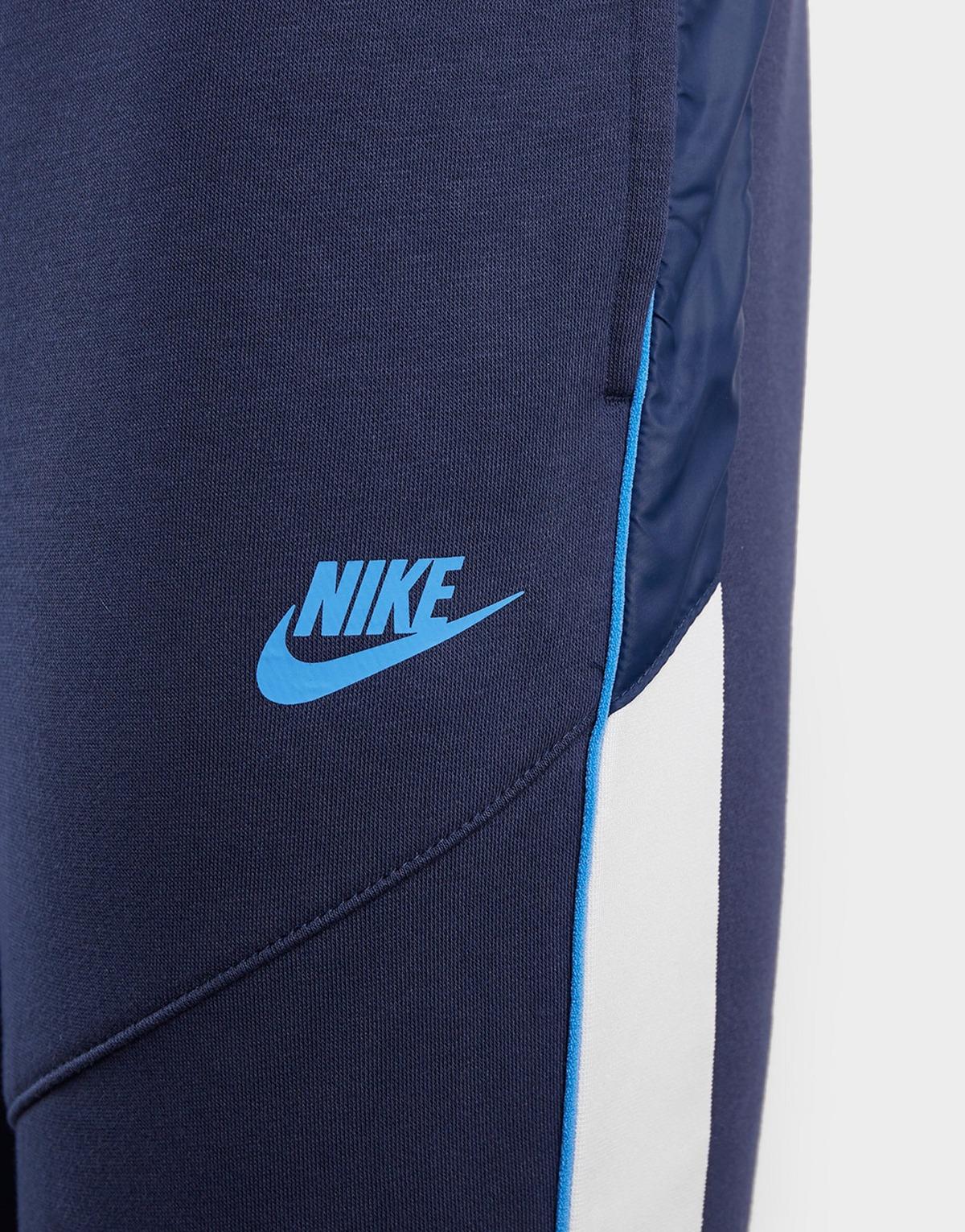 nike hybrid joggers in tapered fit