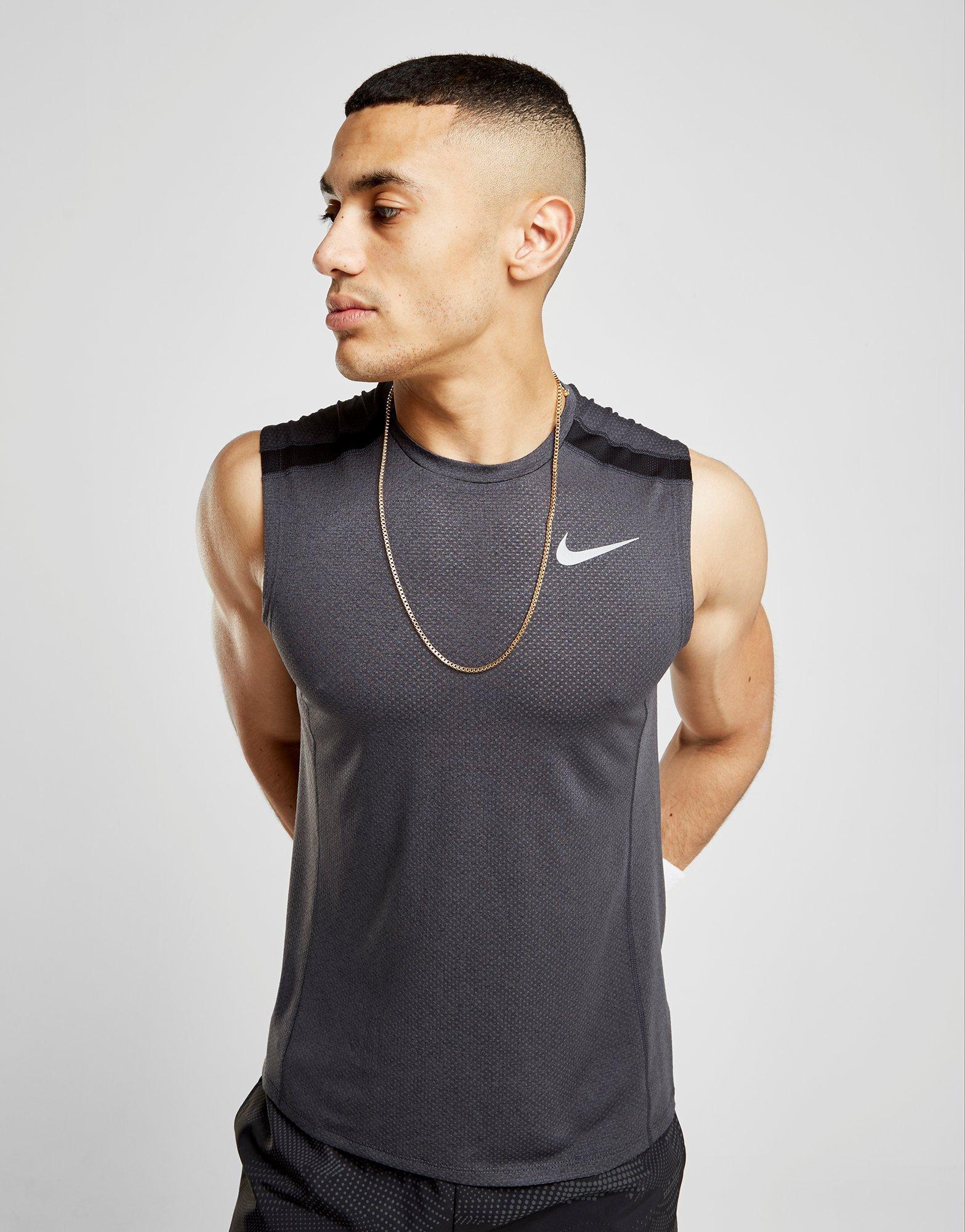 Nike Synthetic Breathe Miler Sleeveless T-shirt in Black for Men - Lyst