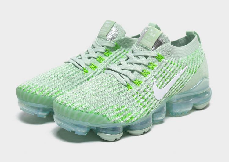 navy green vapormax