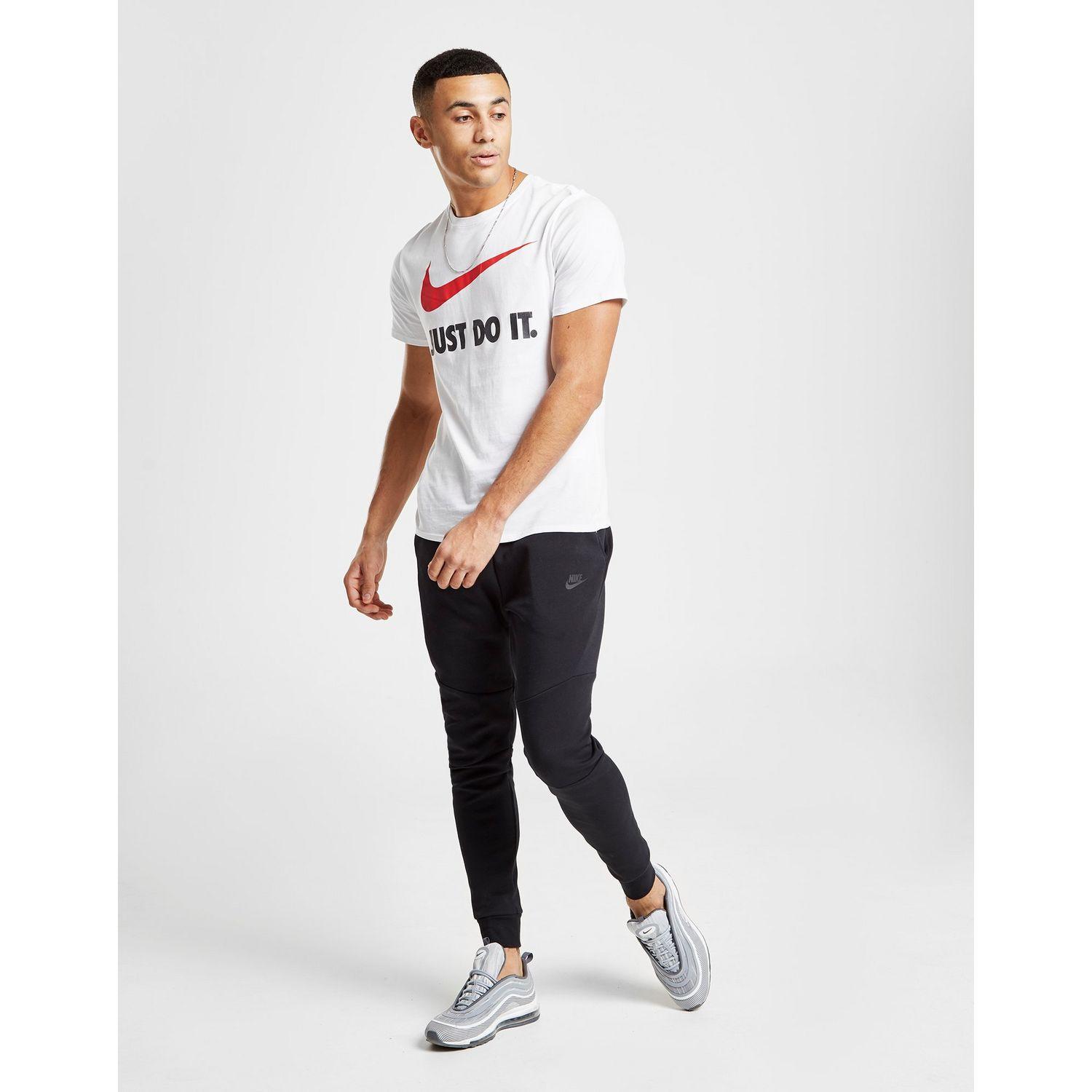 Nike Tech Fleece Joggers in Black for Men - Lyst