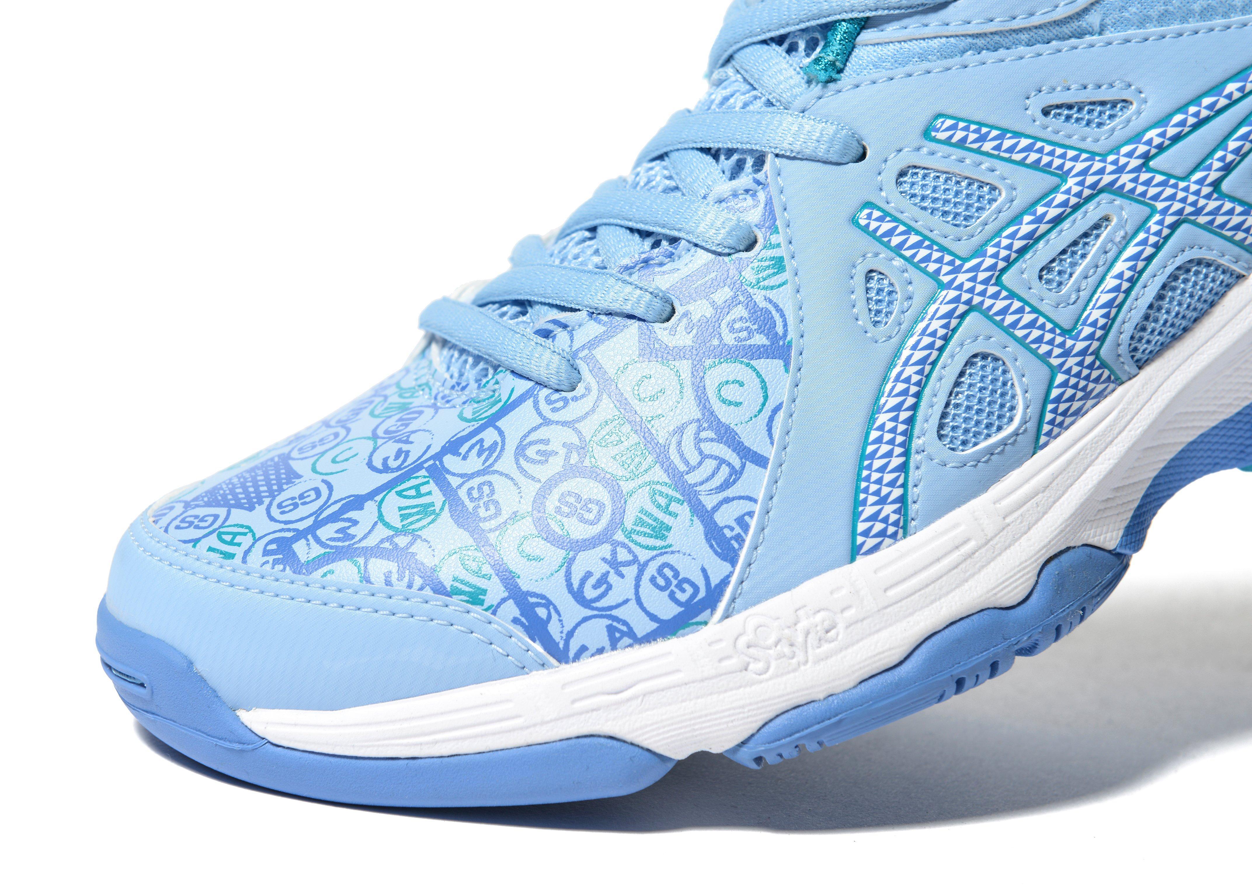 asics academy 7