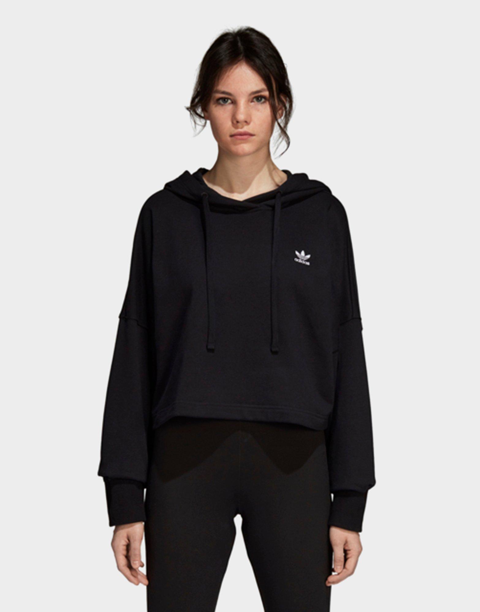 Styling complements cropped hoodie Clearance