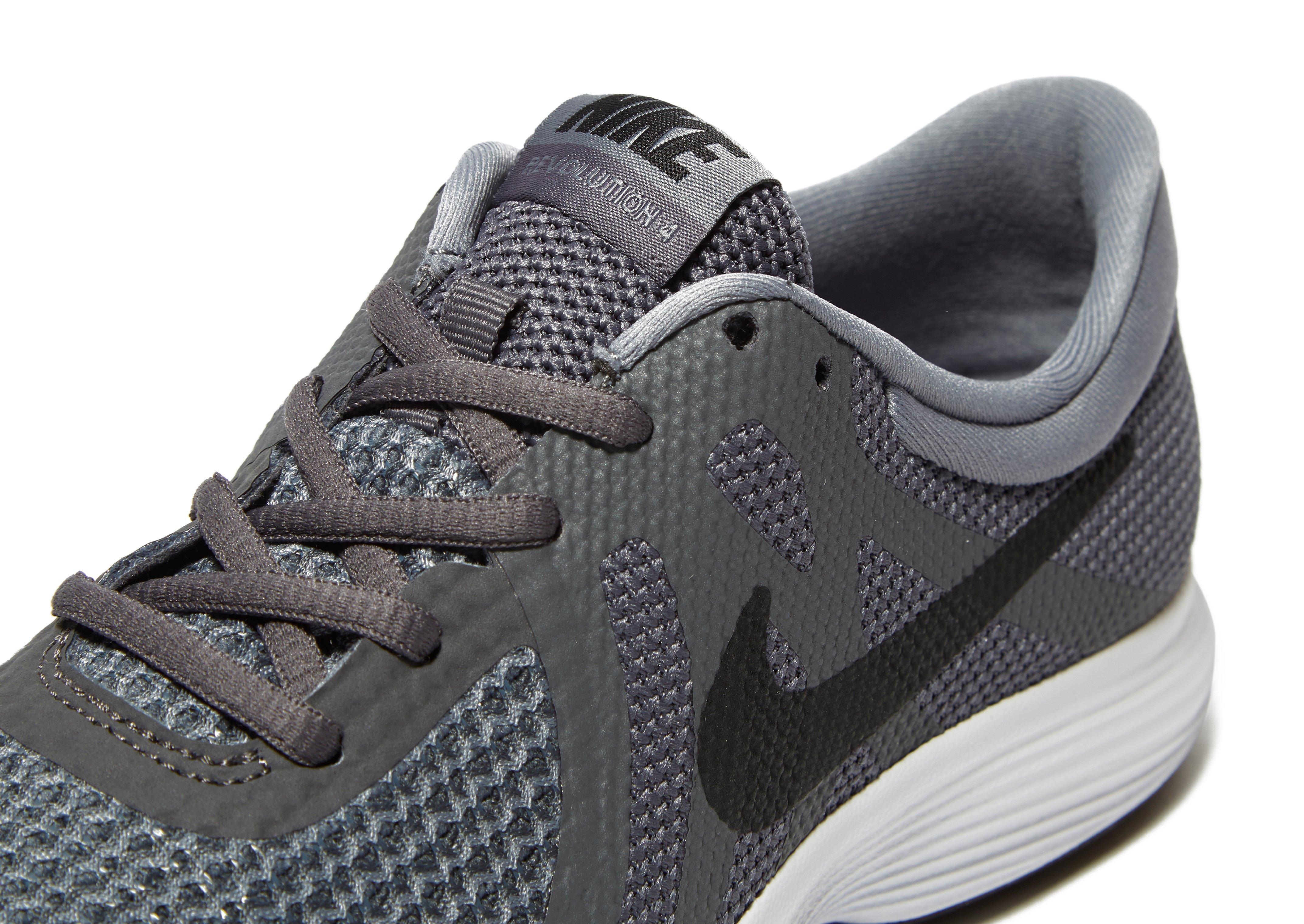 nike revolution 4 junior black