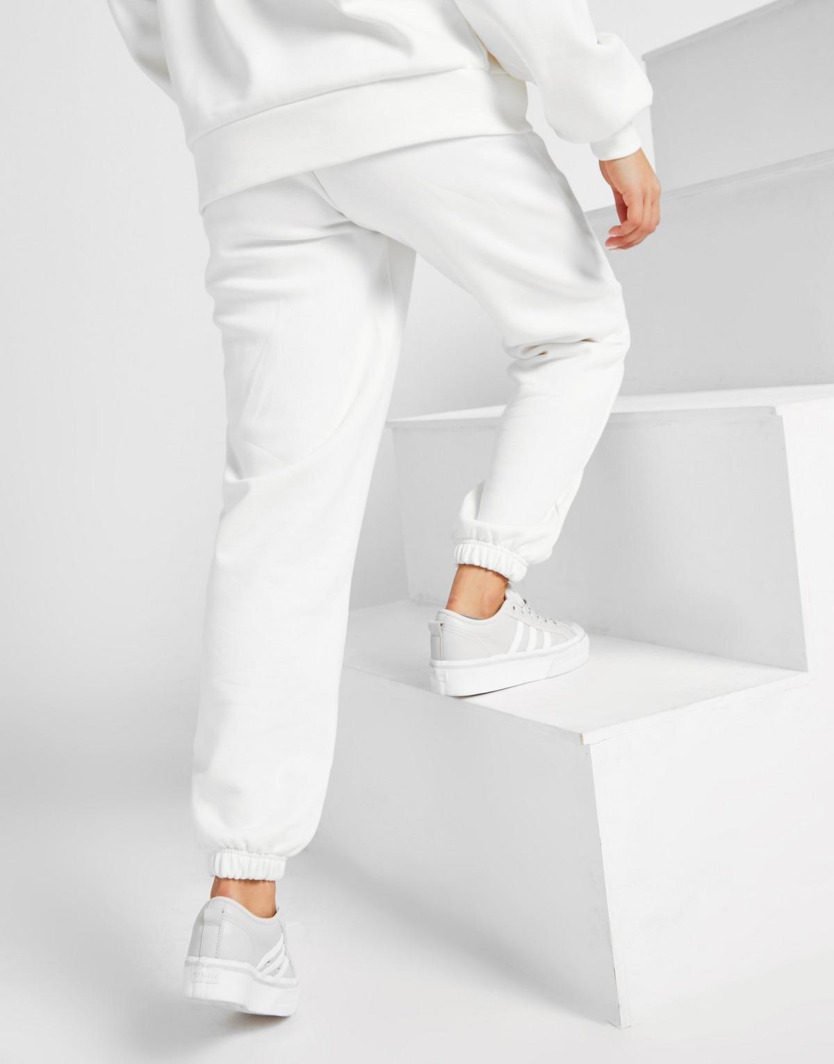 adidas Originals Fleece Cuffed Joggers in White - Lyst