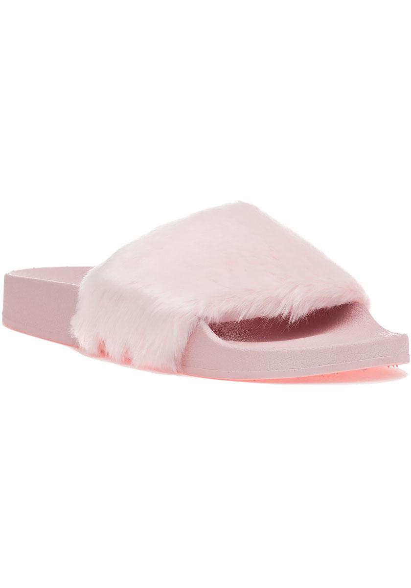 steve madden pink fluffy slides