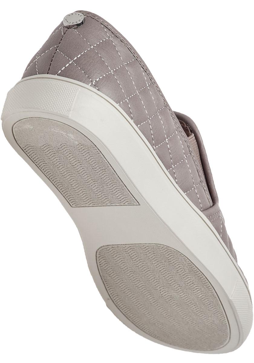 quilted slip on sneakers steve madden