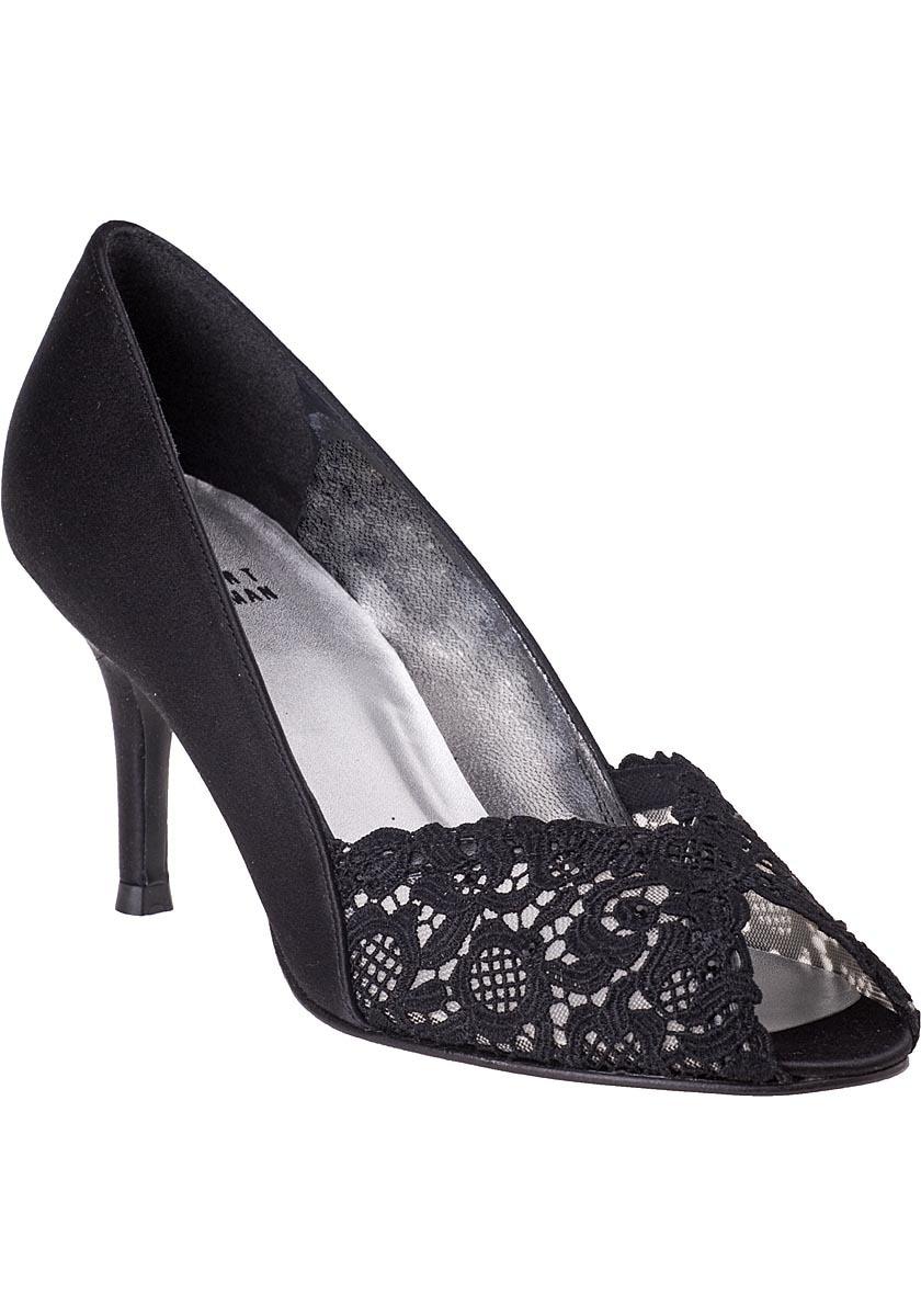 stuart weitzman chantelle