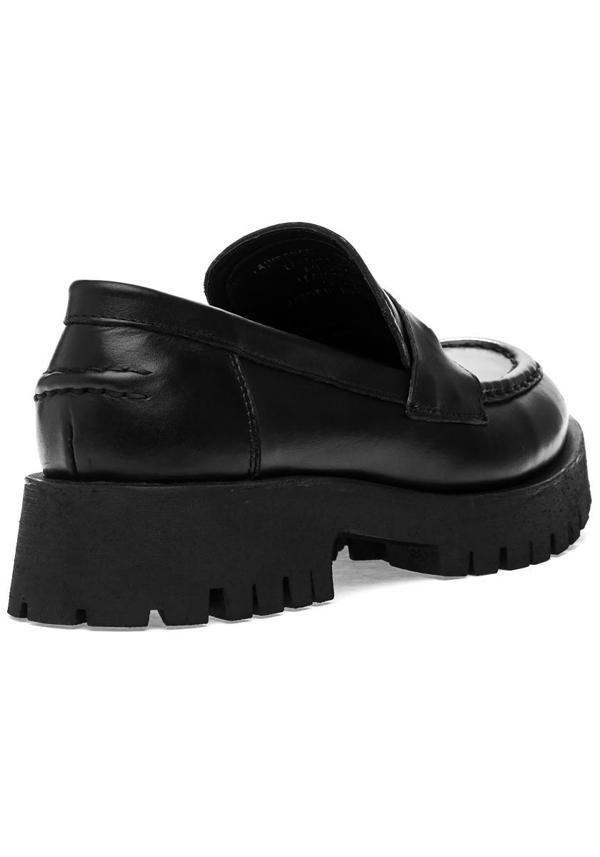 steve madden women's lawrence leather lug sole platform loafers stores
