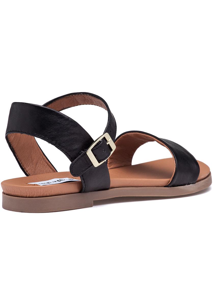 dina sandals steve madden