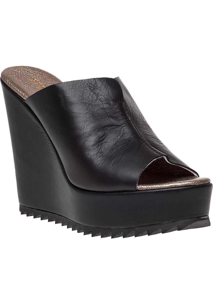 black platform mule