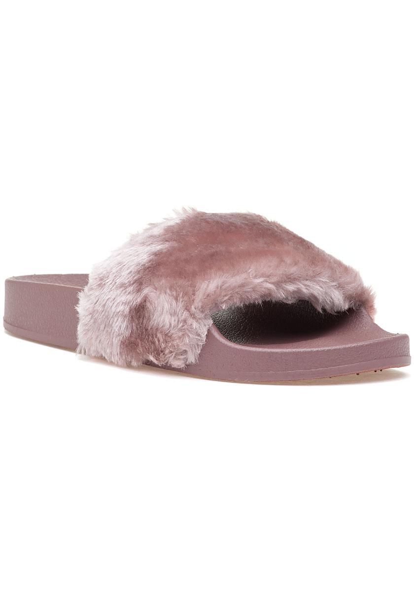 pink steve madden slides