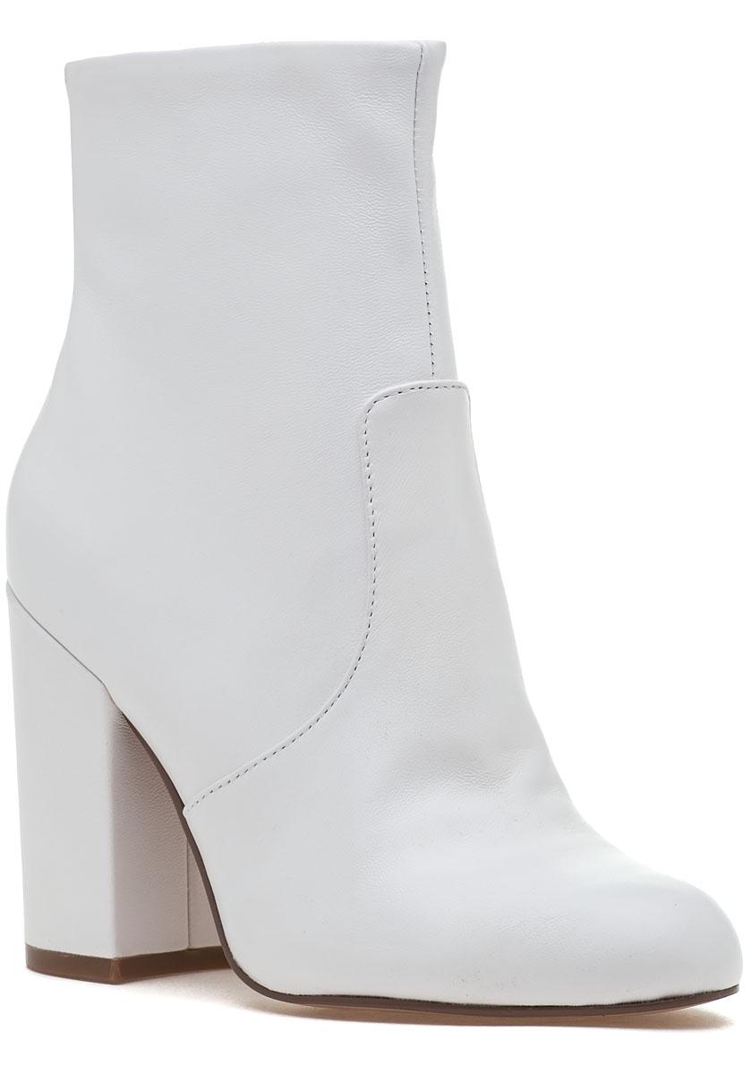 steve madden boots white