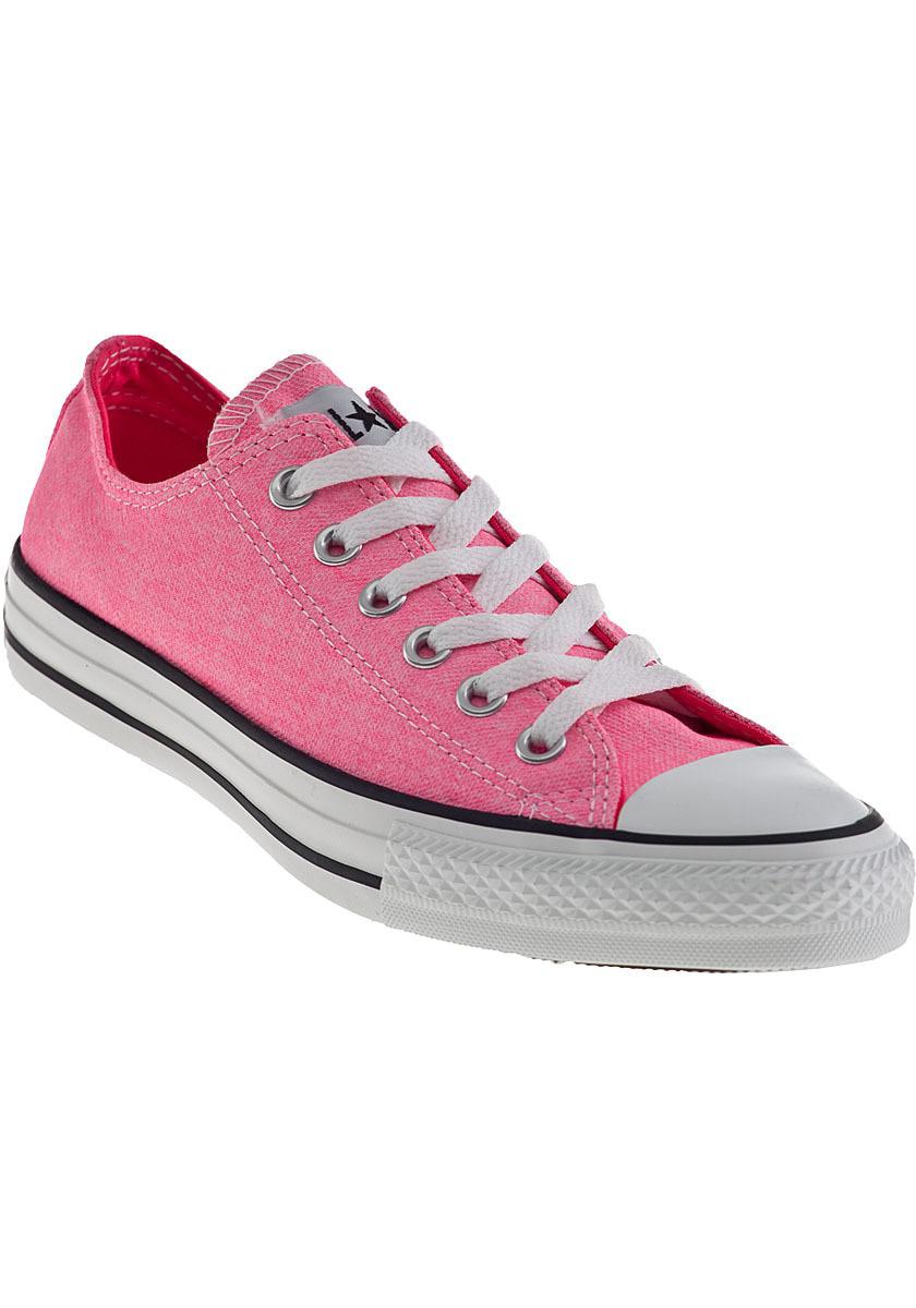 pink canvas converse