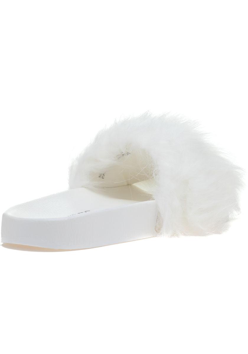 j slides fur lined
