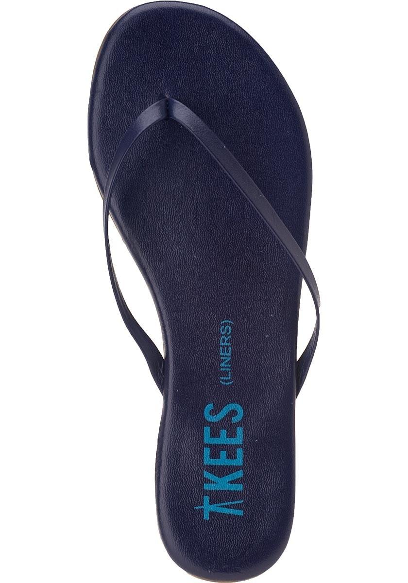blue tkees