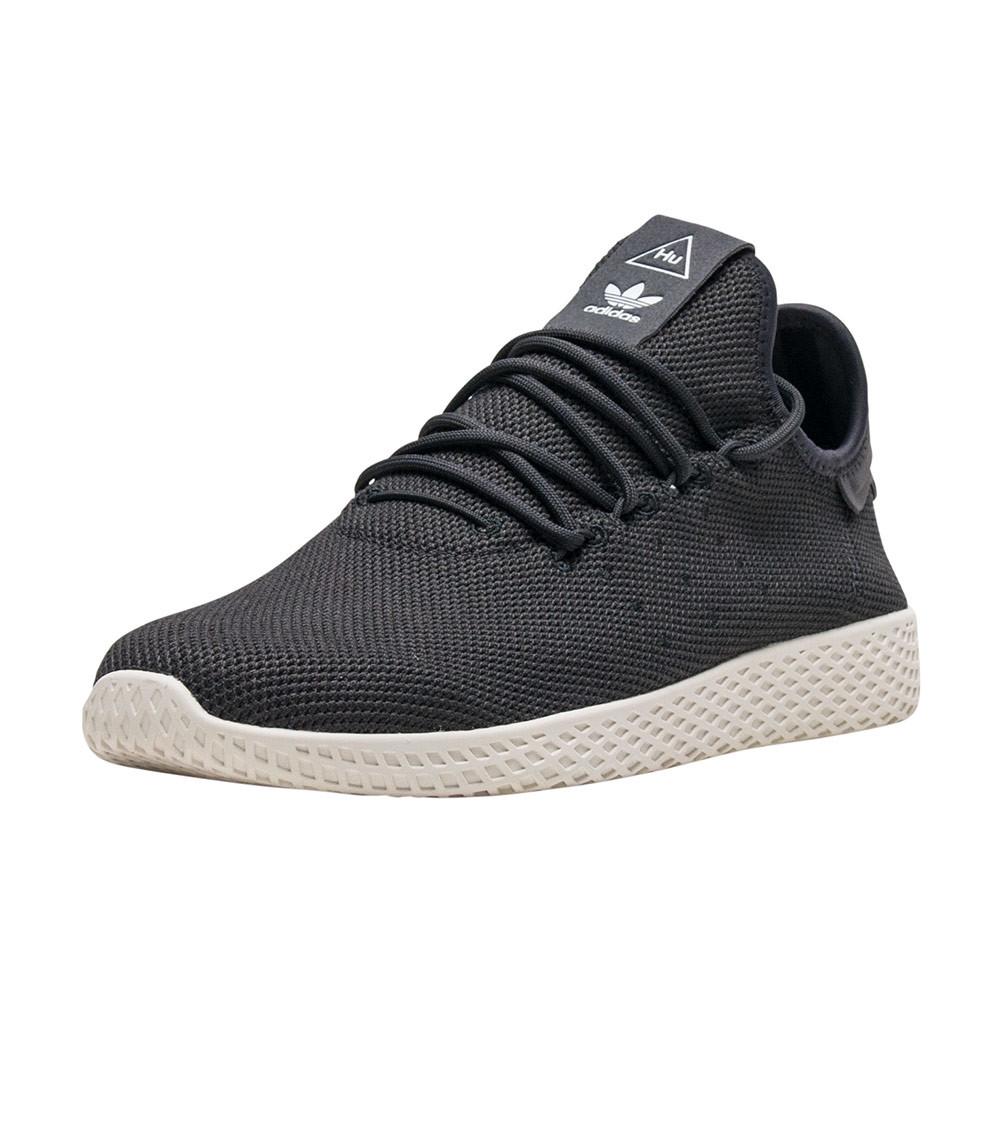 pw tennis black