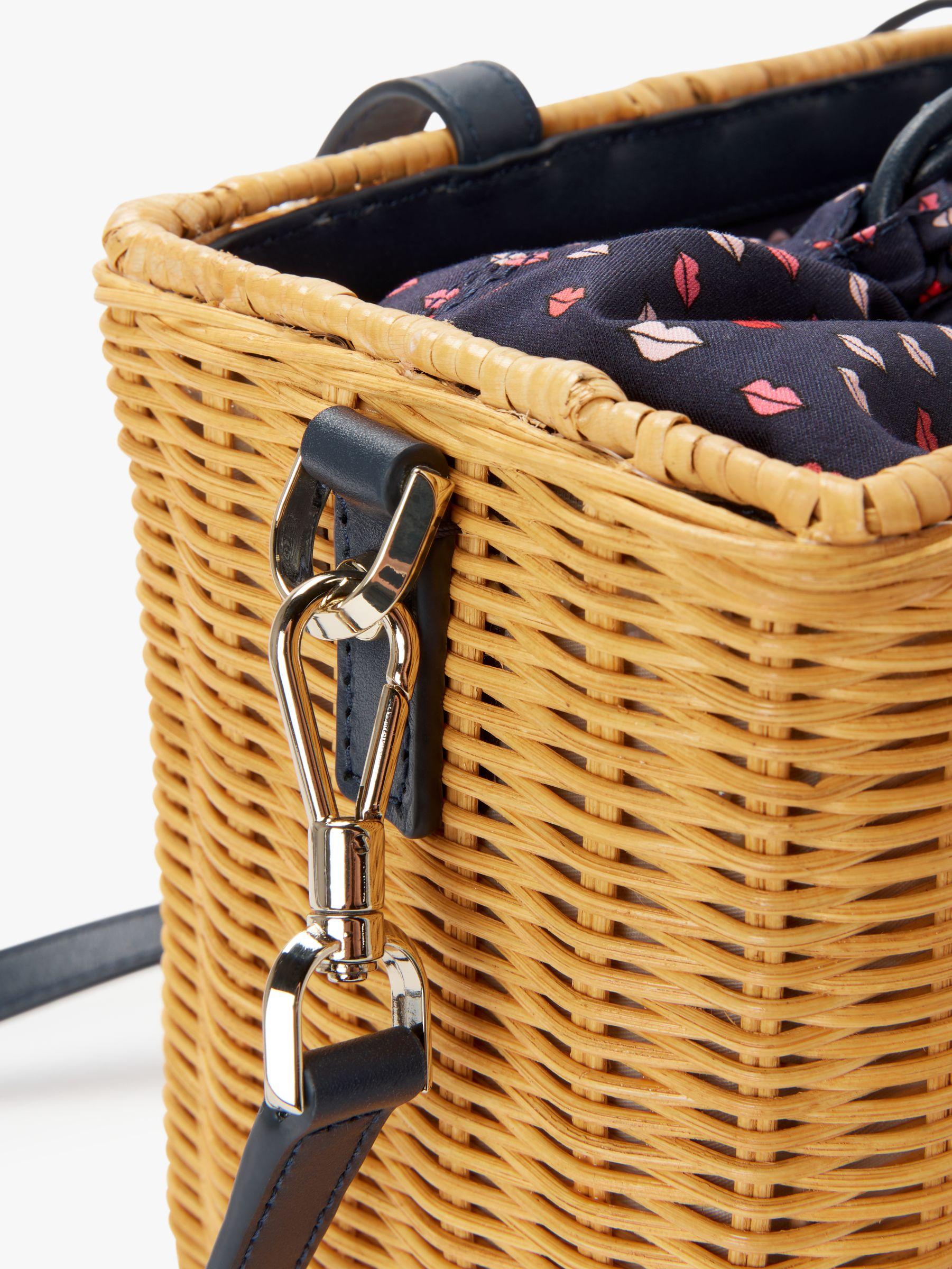 wicker basket bag