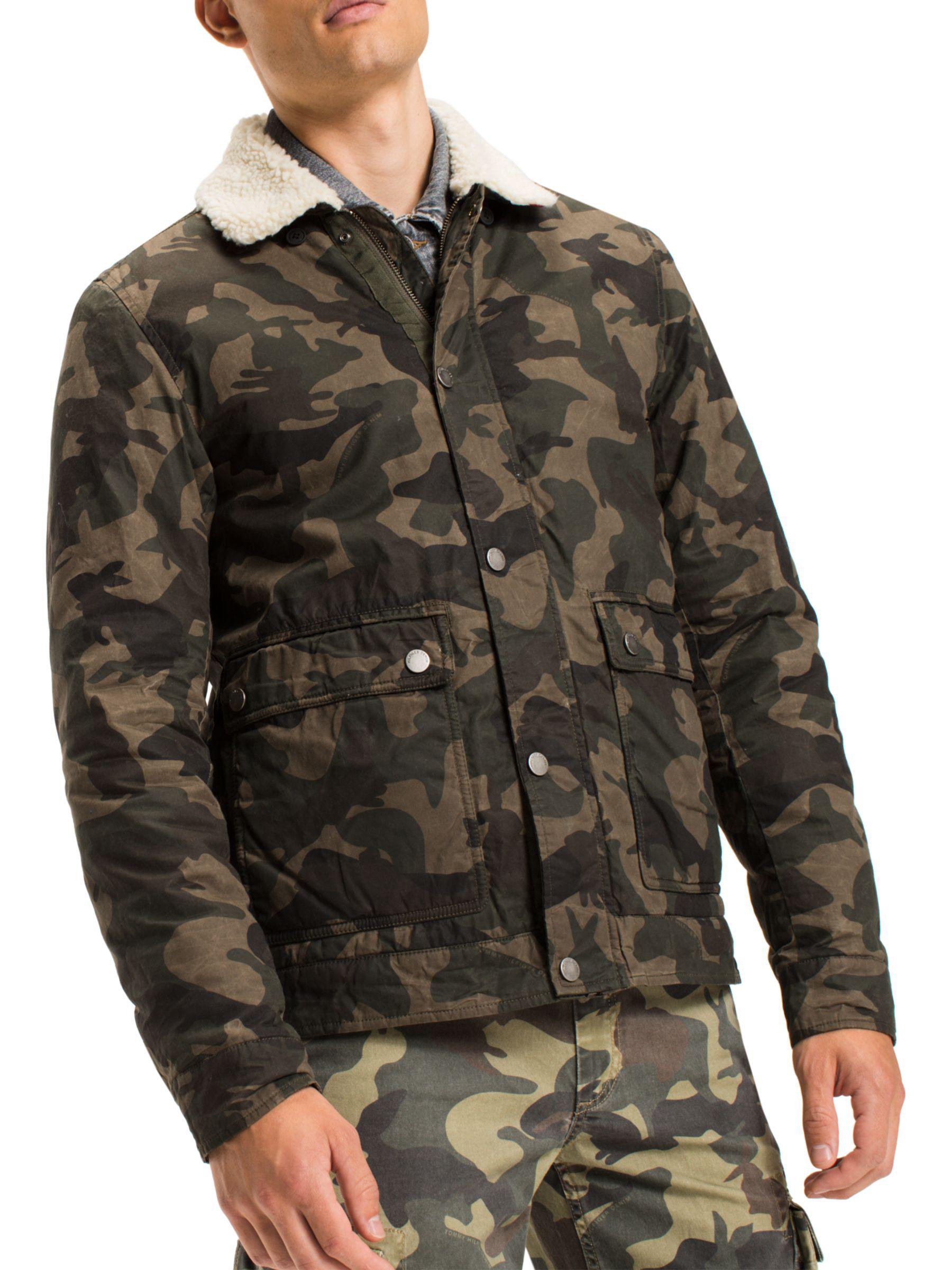 Tommy Hilfiger Tommy Jeans Camo Sherpa Jacket in Green for Men | Lyst UK