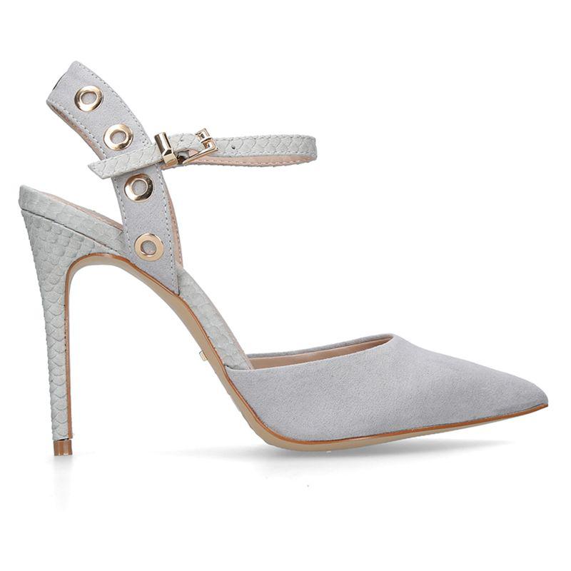 carvela aron