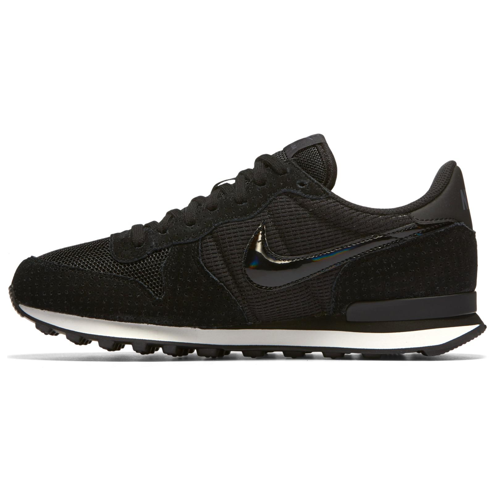 womens internationalist trainers