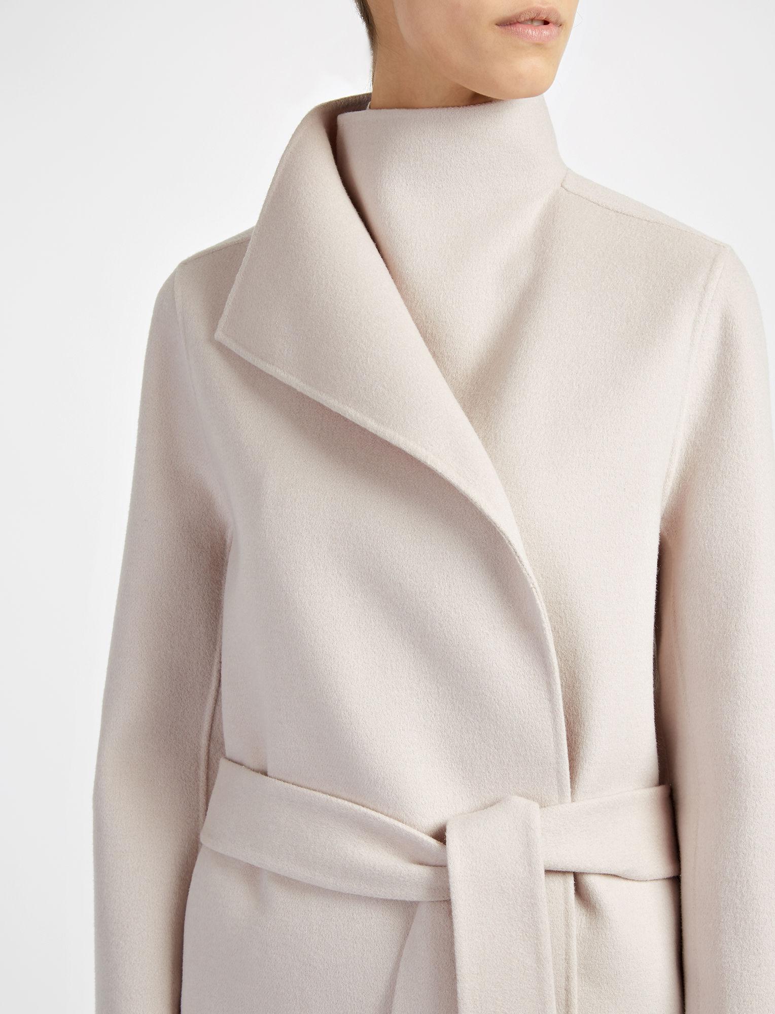 short cashmere coat