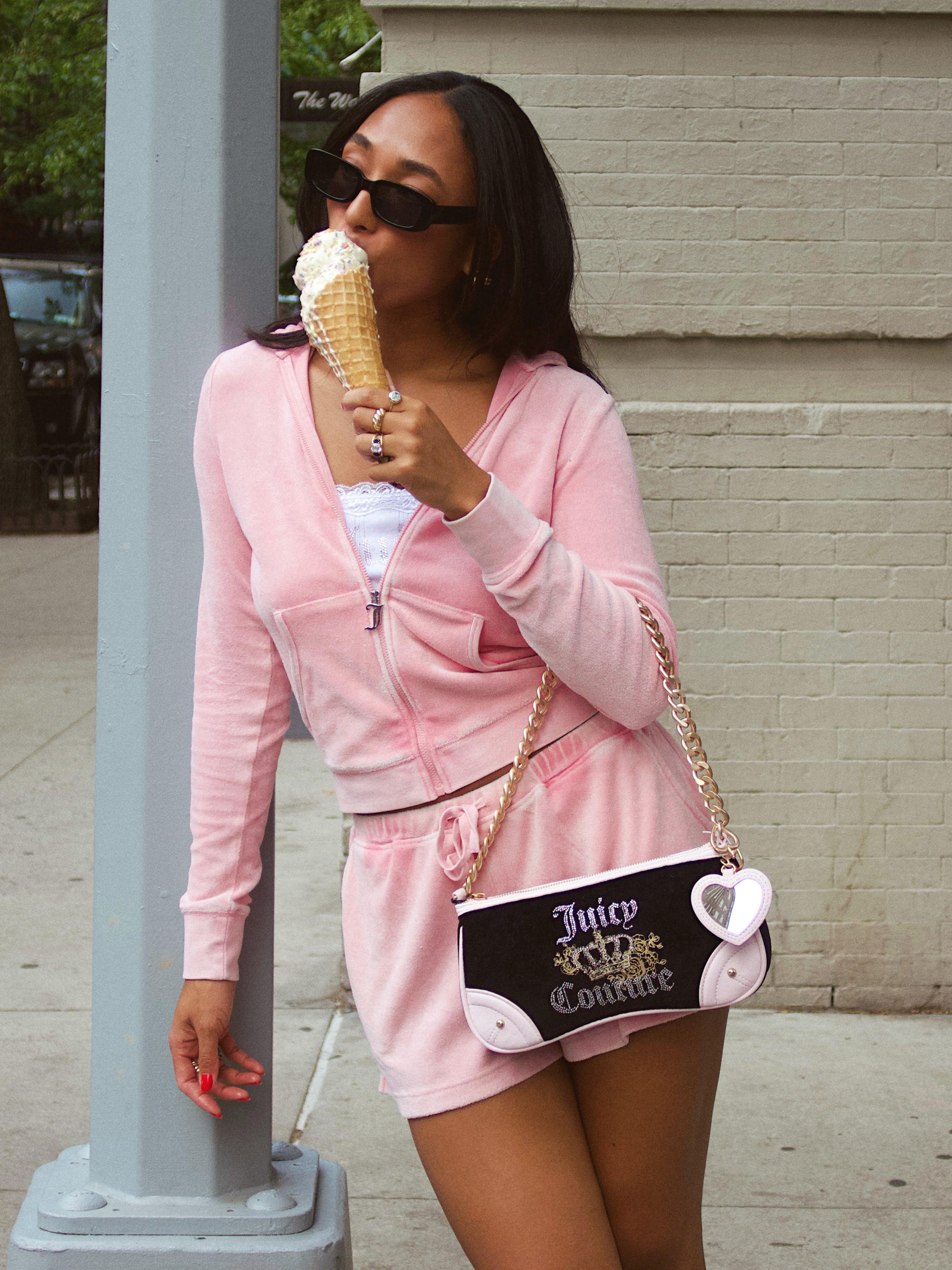 Juicy Couture Shoulder bags for Women | Online Sale up to 64% off