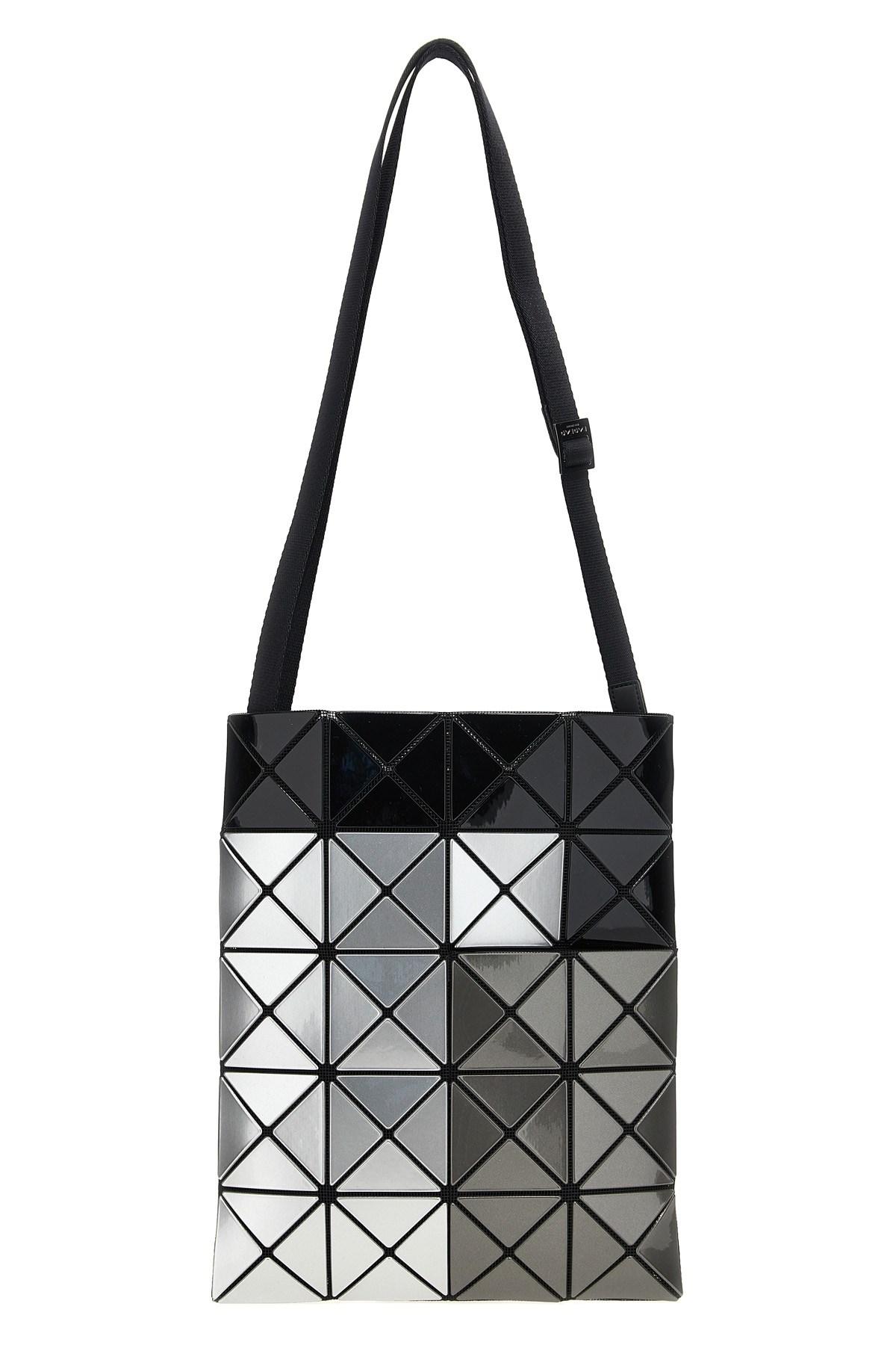 Issey Miyake Schultertaschen fur Damen Online Schlussverkauf Bis zu 20 Rabatt Lyst DE