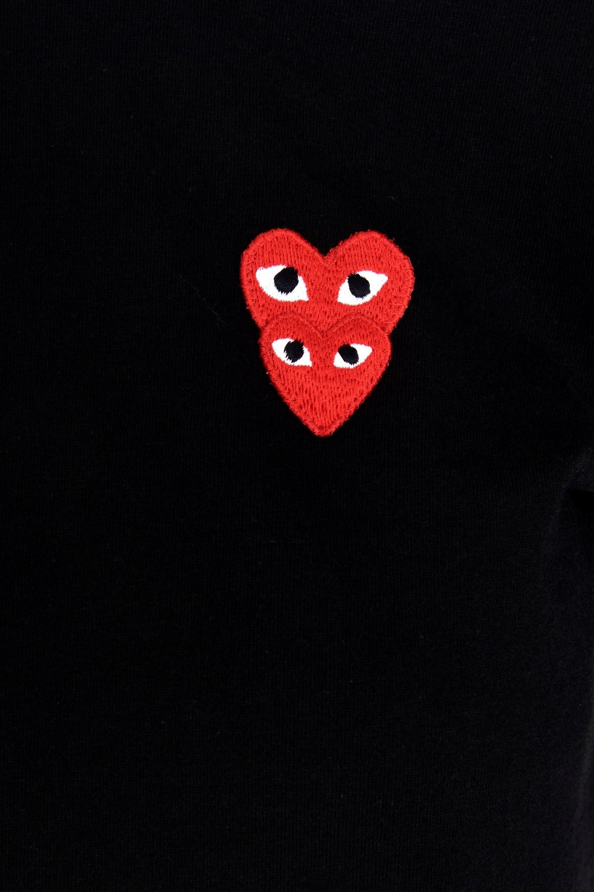 comme de garcons black tshirt