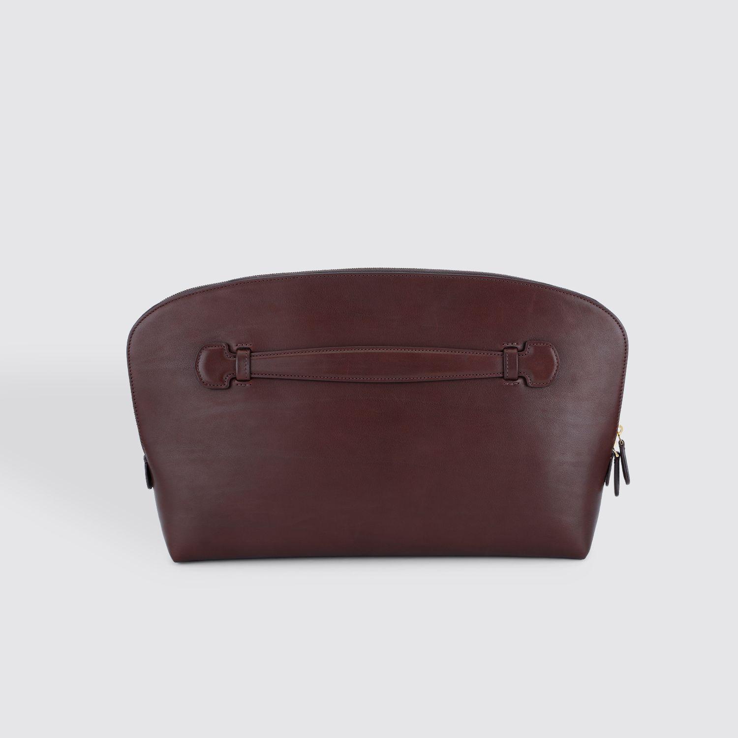 The Row Ellie Clutch In Burgundy Leather in Purple | Lyst