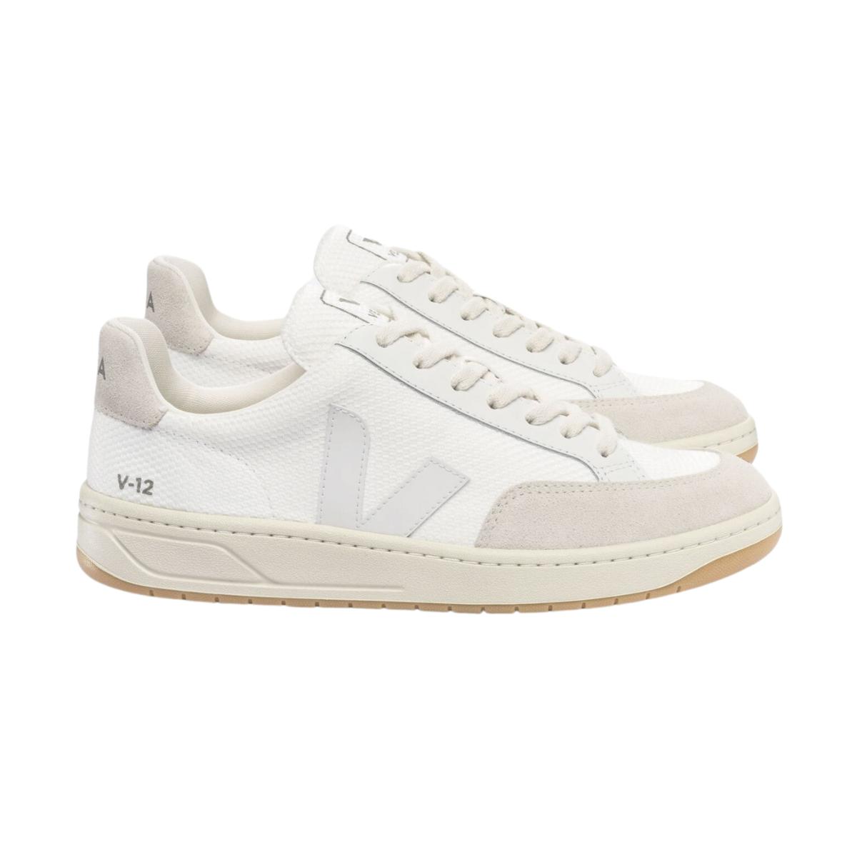 veja v12 b mesh black white