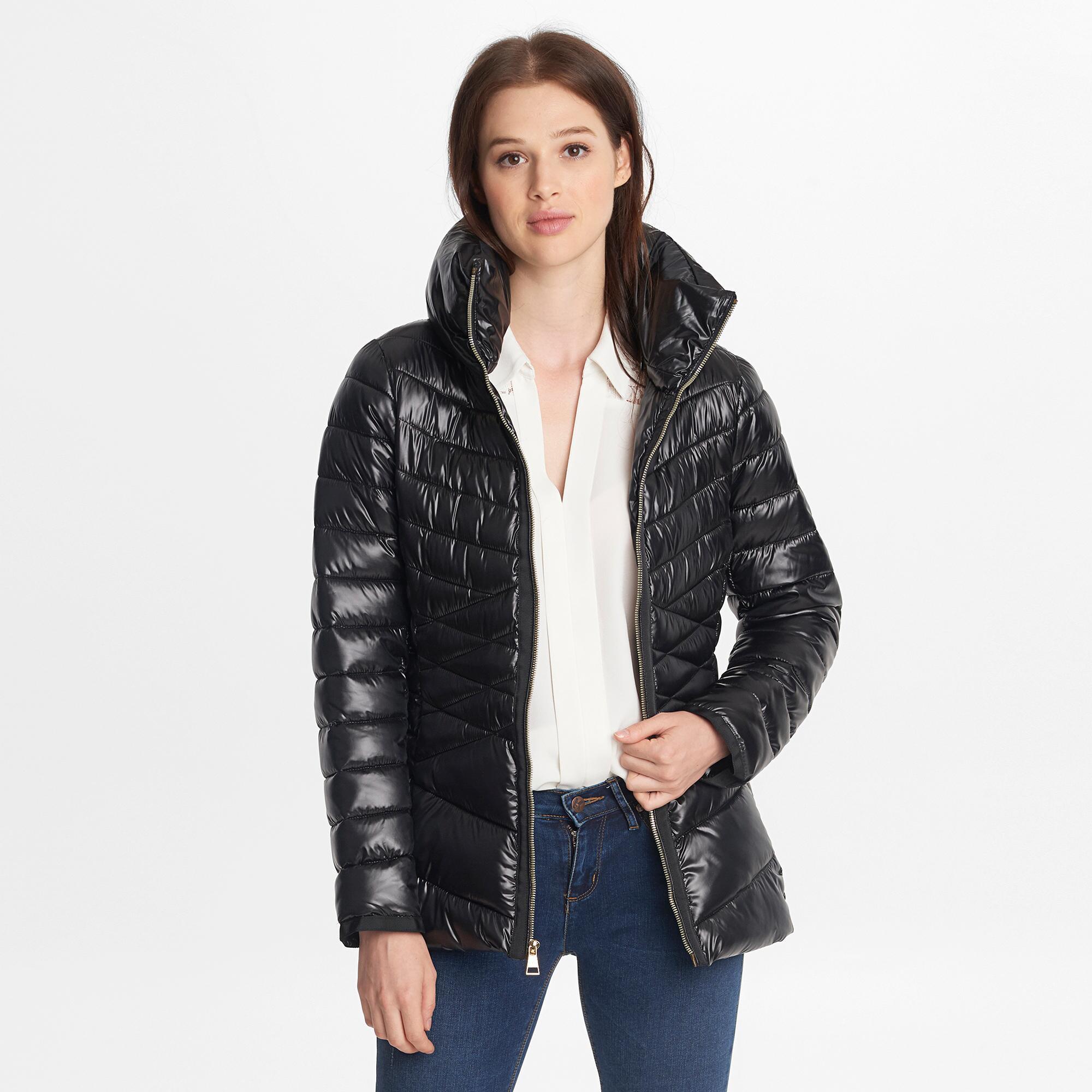 pillow collar puffer jacket