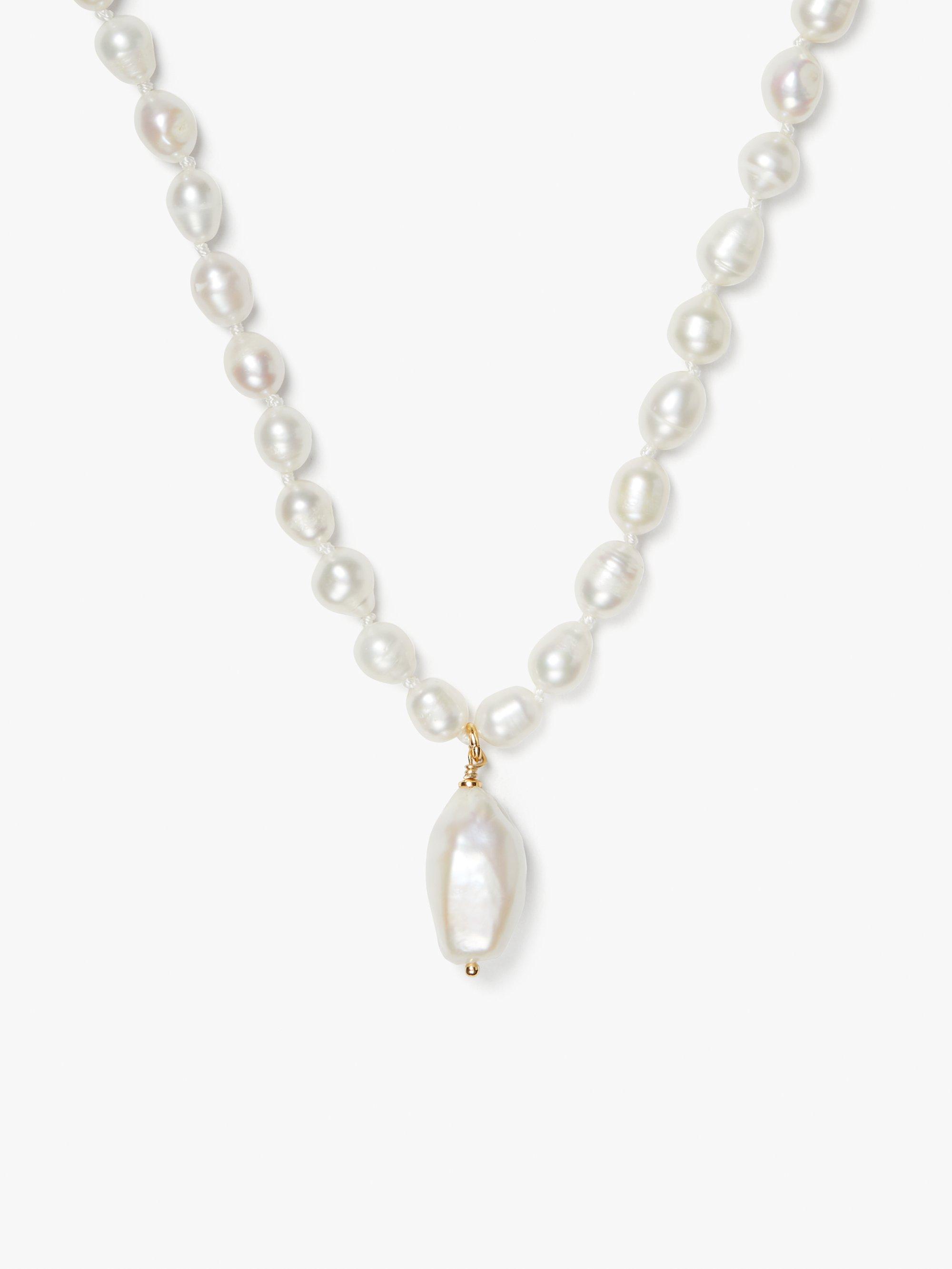 Kate Spade Pearl Play Necklace in White 