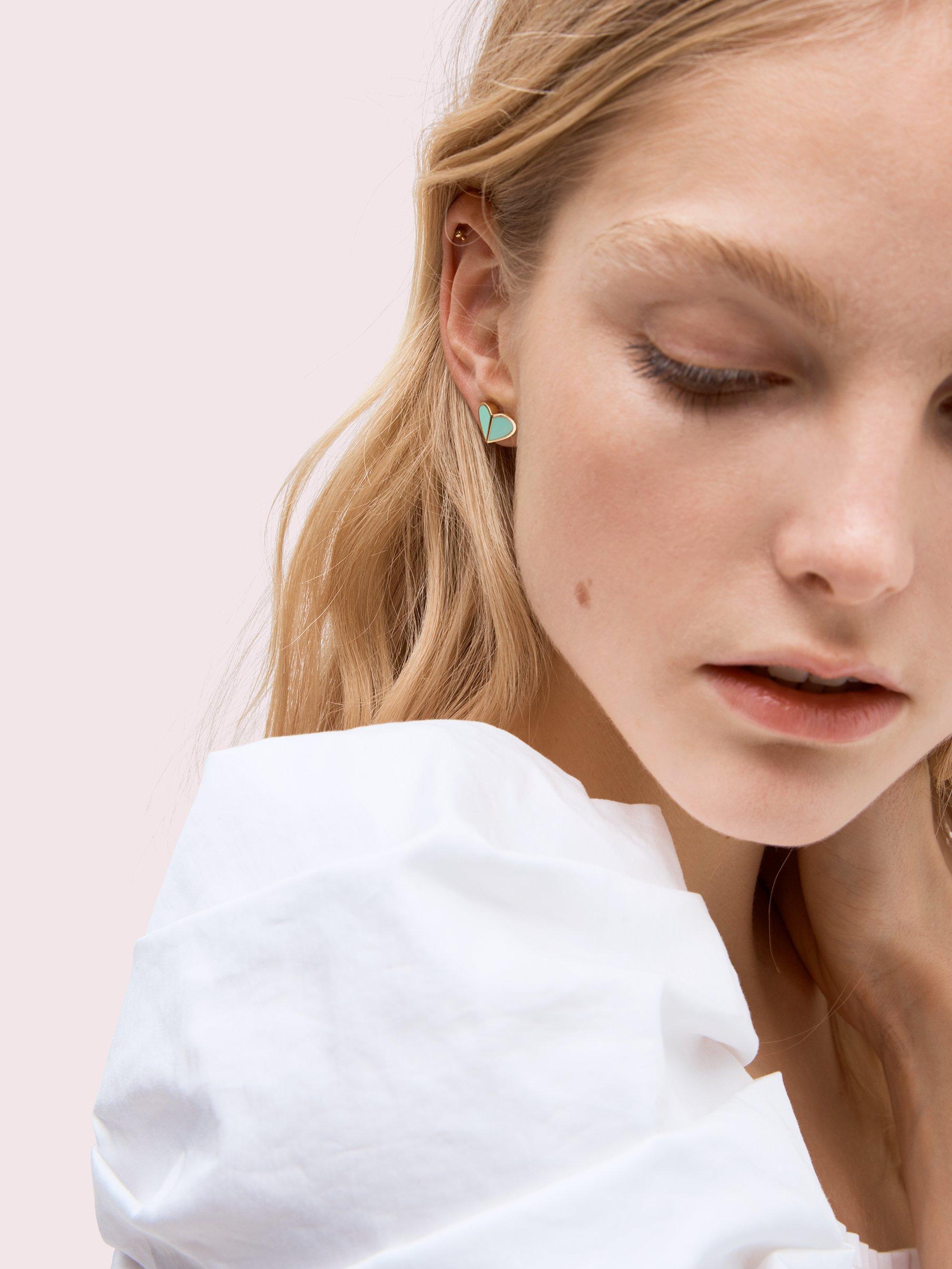heritage spade small heart studs