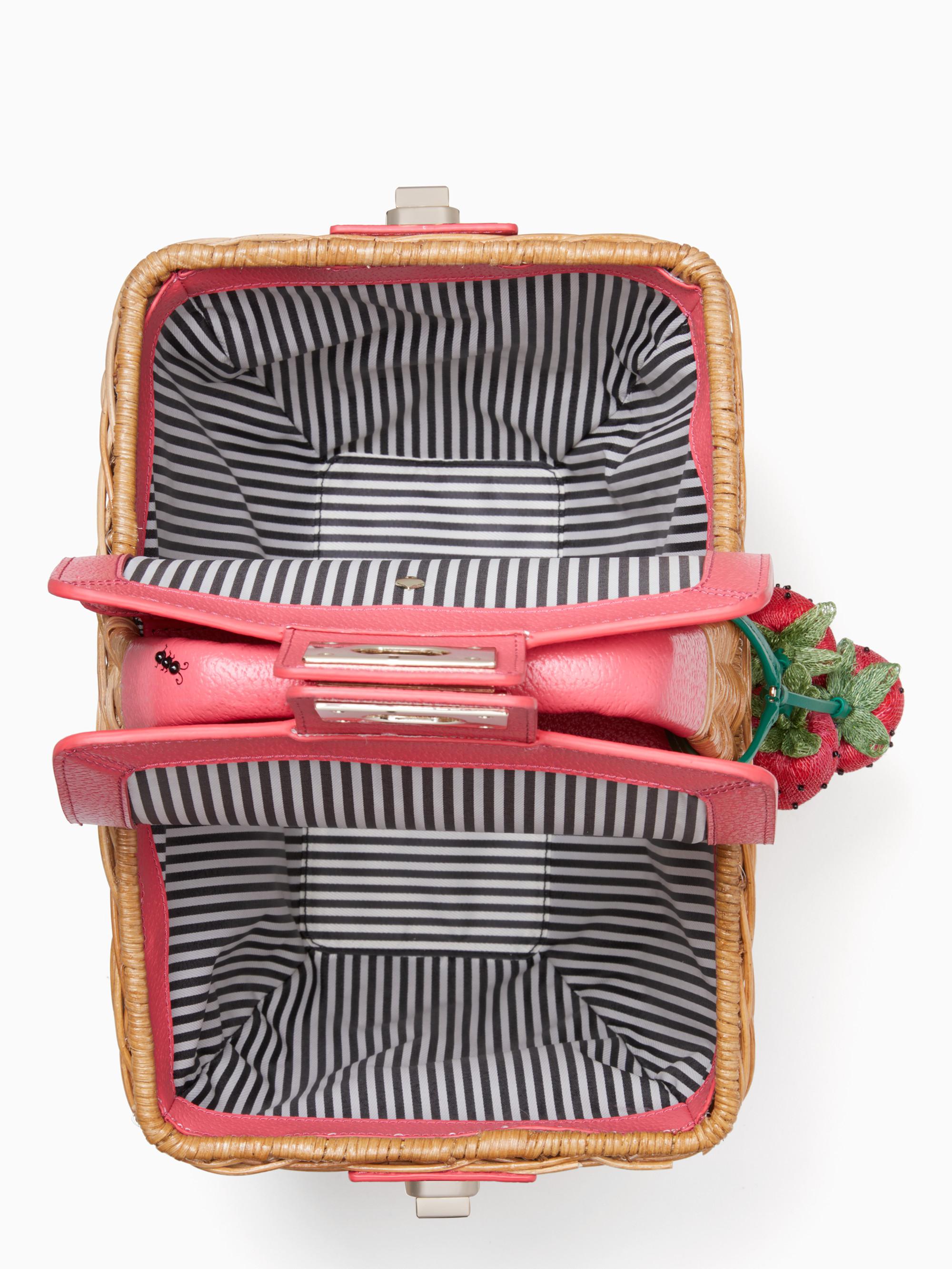 picnic wicker crossbody
