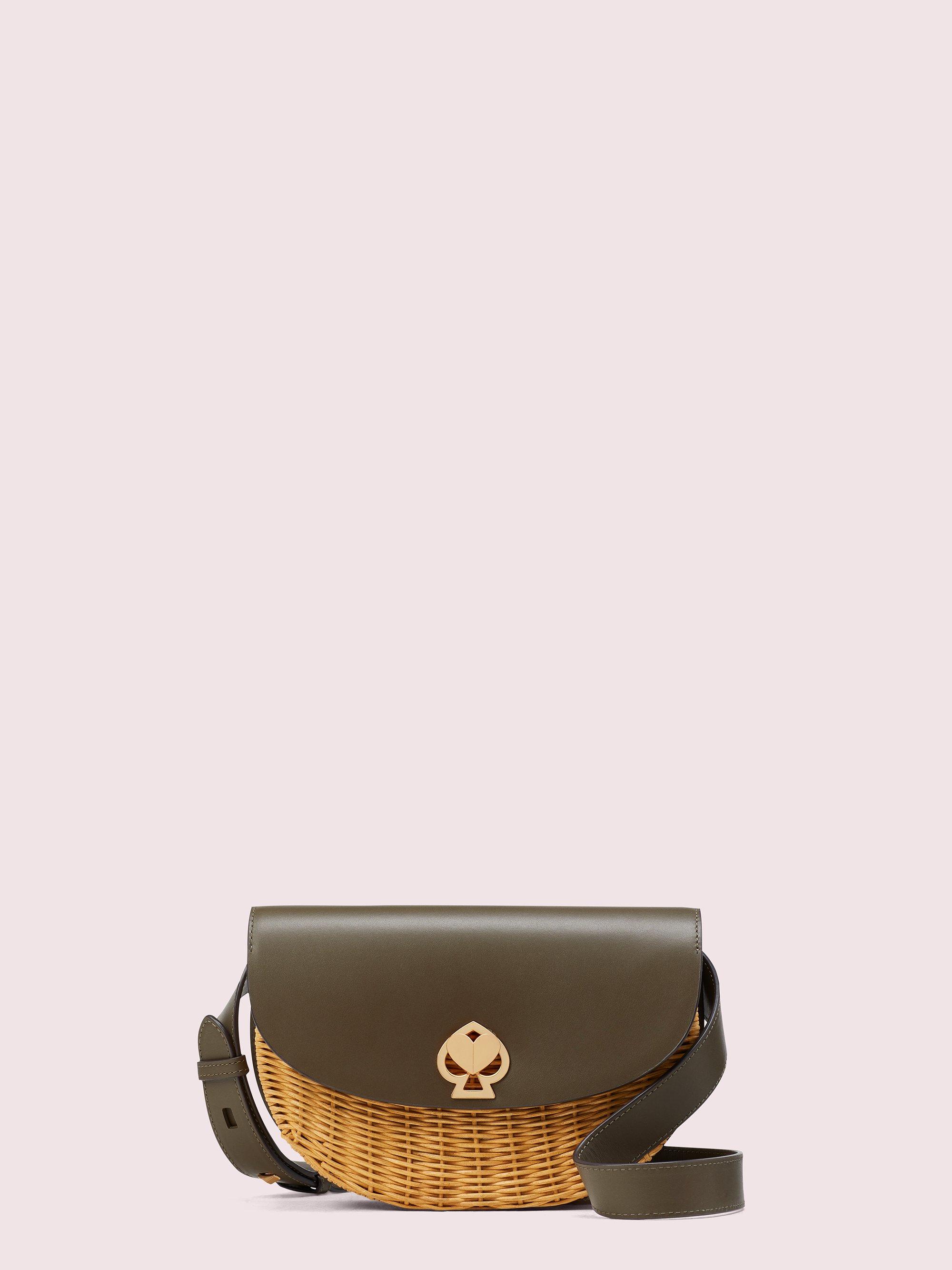 nicola wicker twistlock