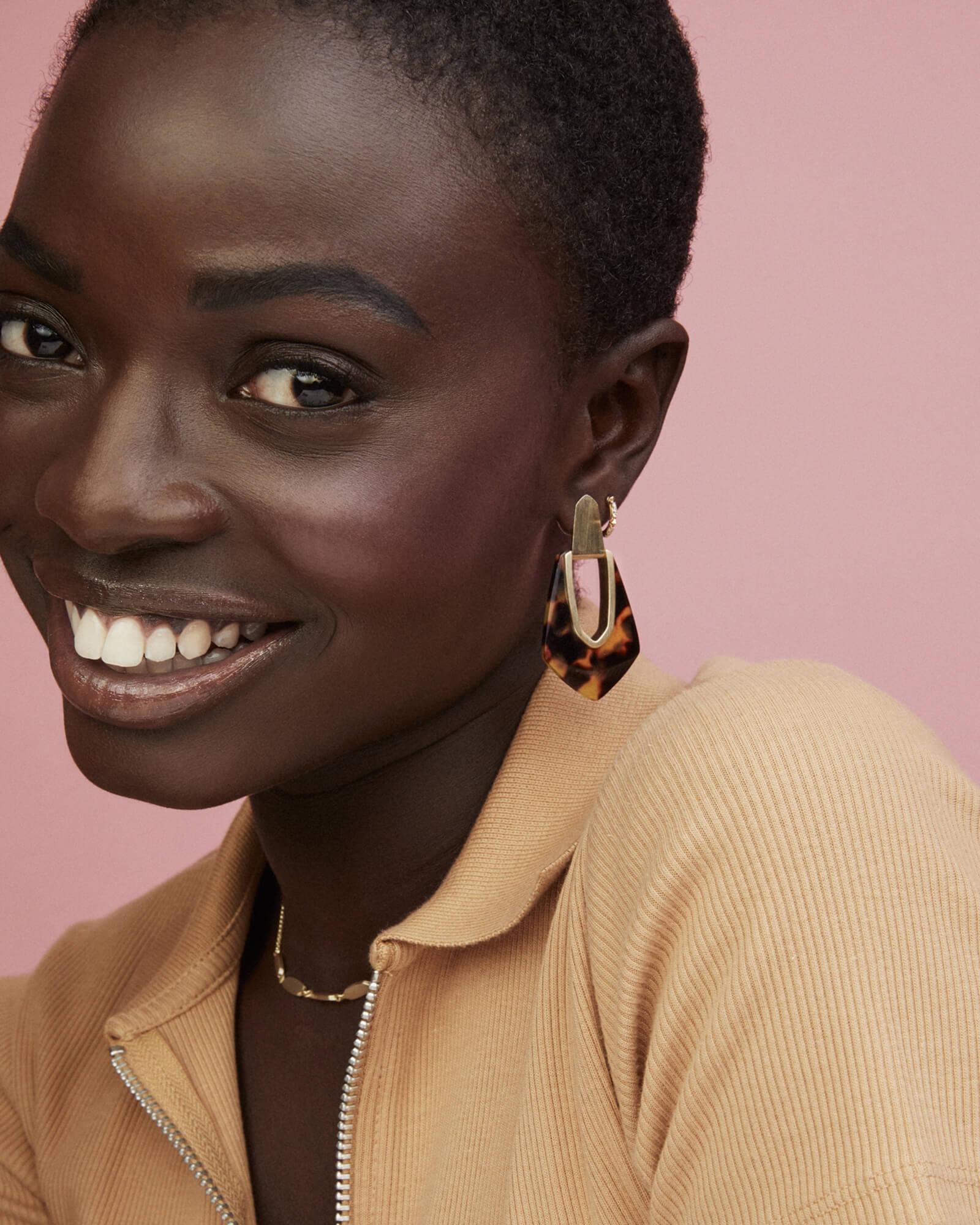 Kendra Scott Kensley Earrings 2025