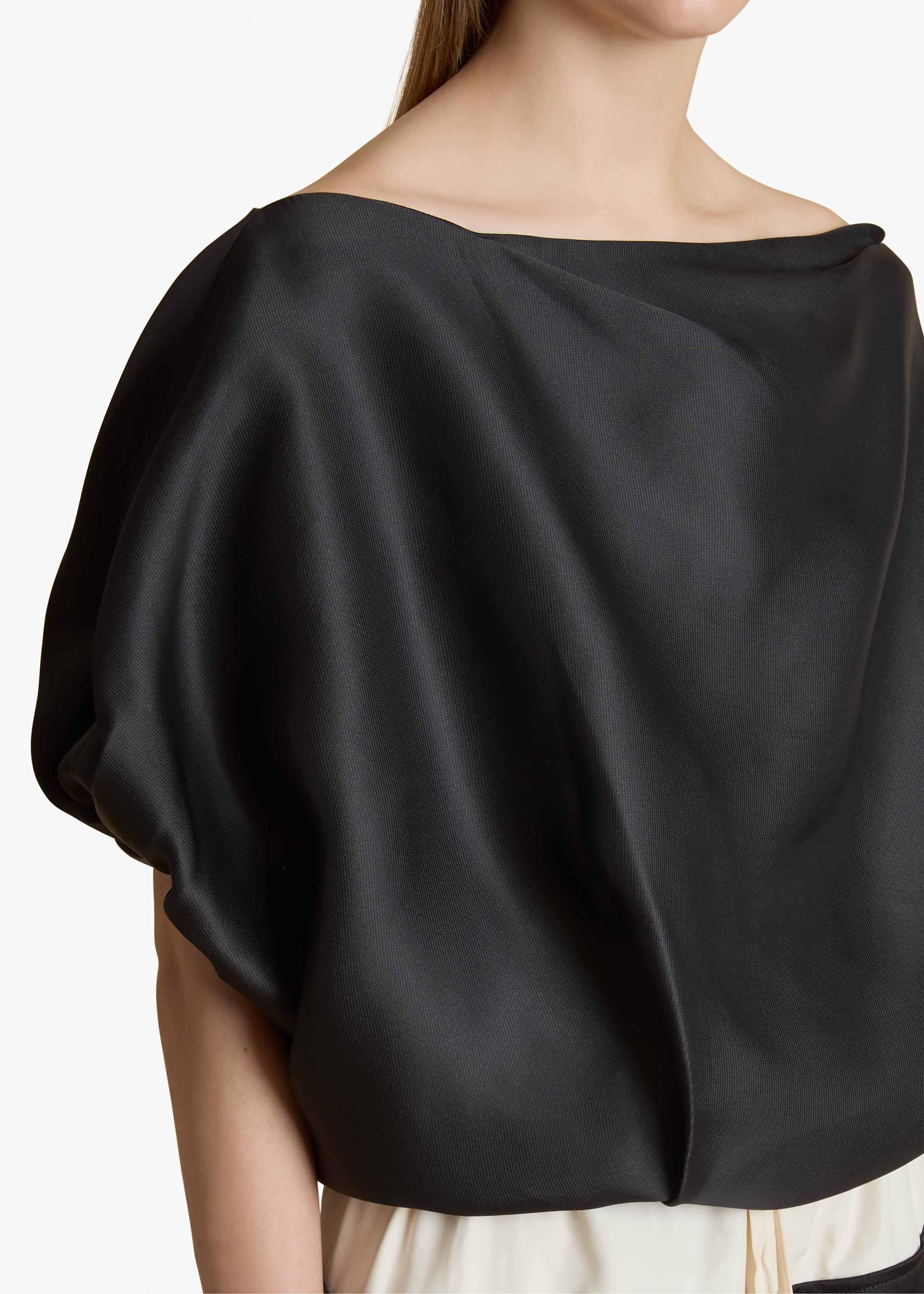 KHAITE Niles Top in Black | Lyst