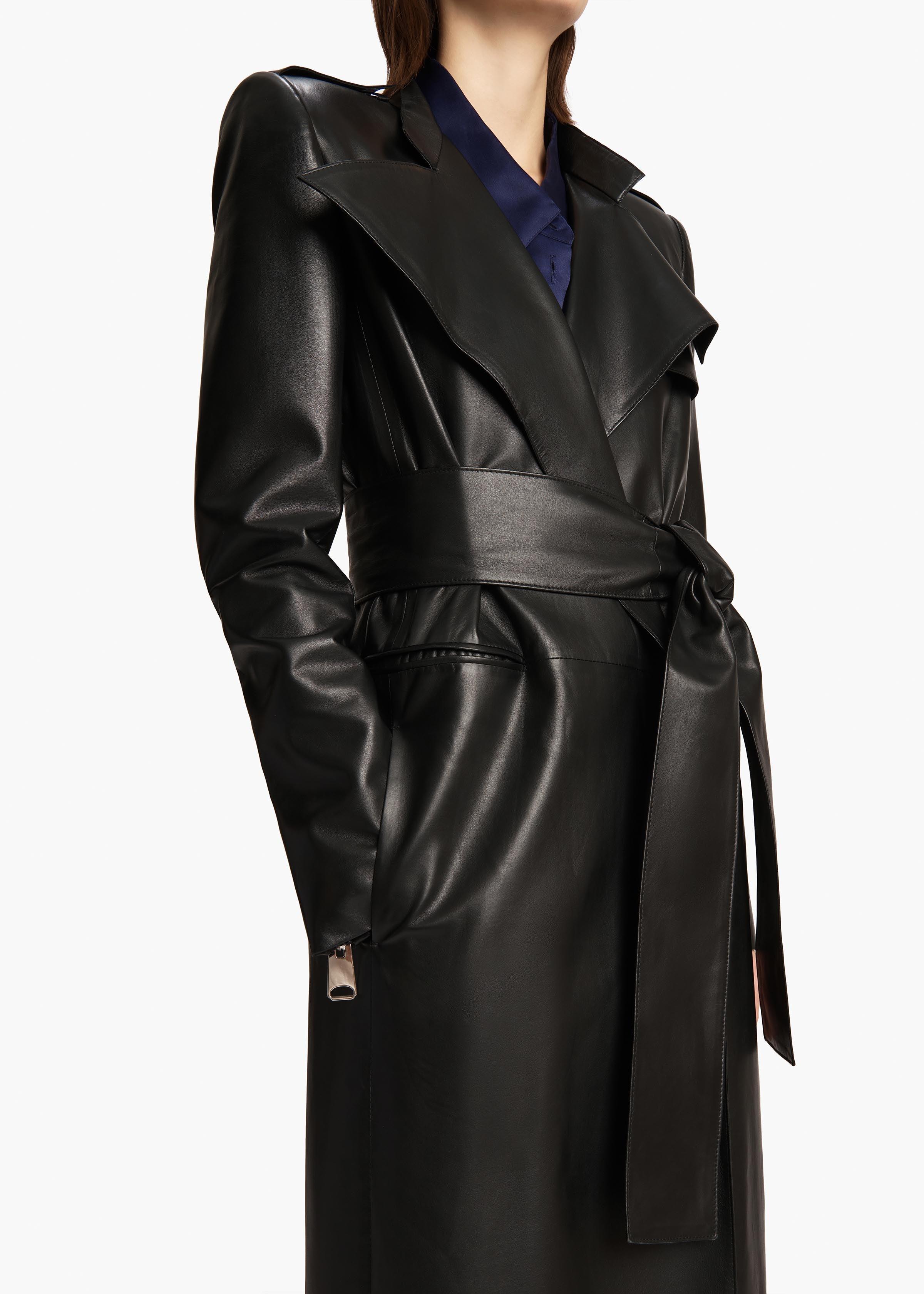 KHAITE Exclusive Maxwell Trench in Black | Lyst