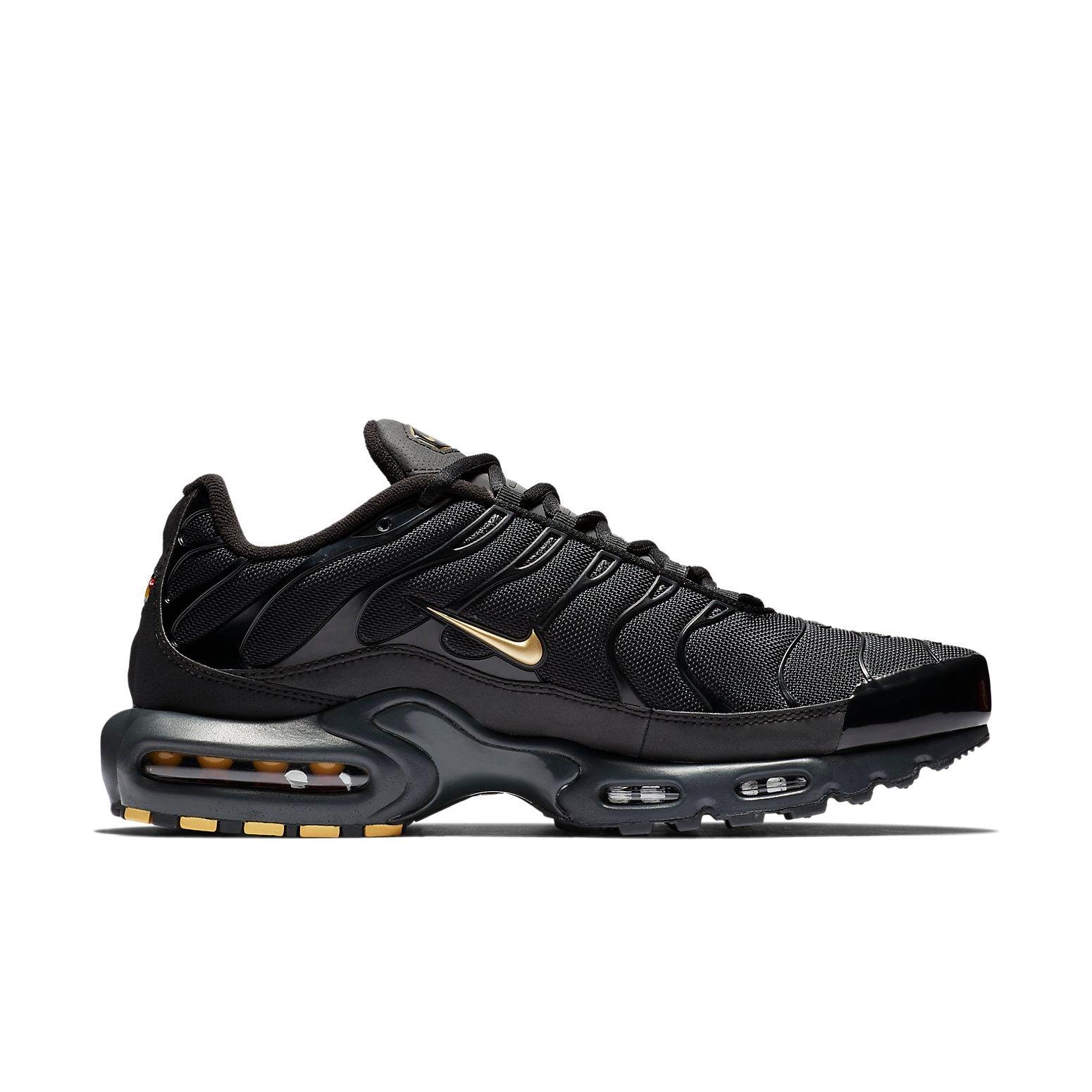 Nike Footwear Nike Tn 2017 Gold 2017 Nike Air Max Plus TN Tuned