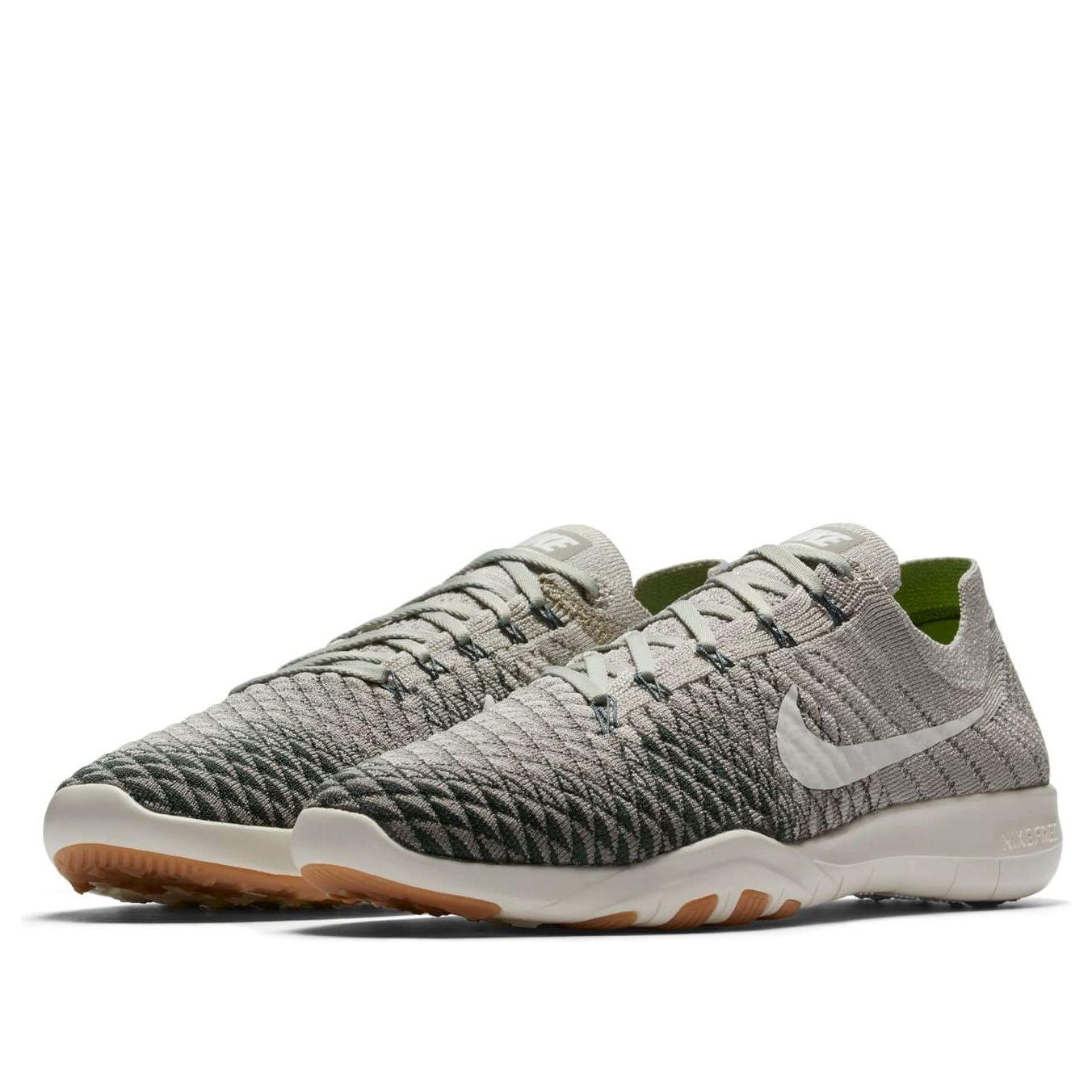 nike tr flyknit 2